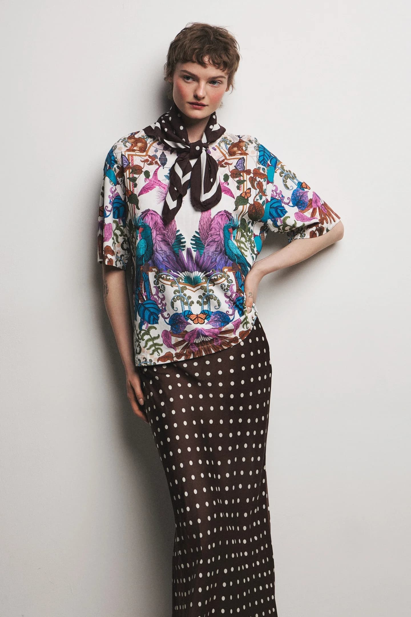 Женская хлопковая футболка оверсайз