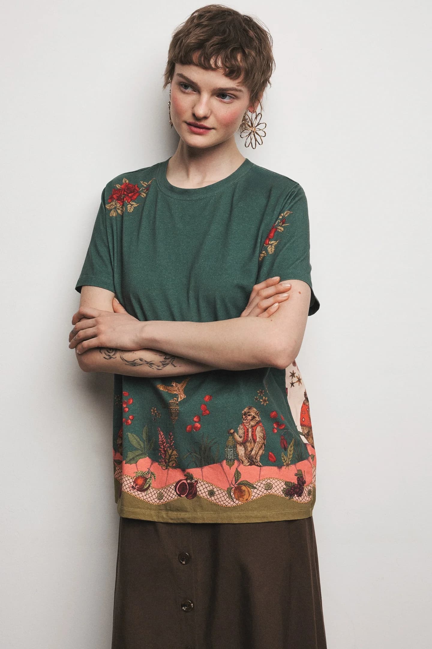 Женская хлопковая футболка с эластаном