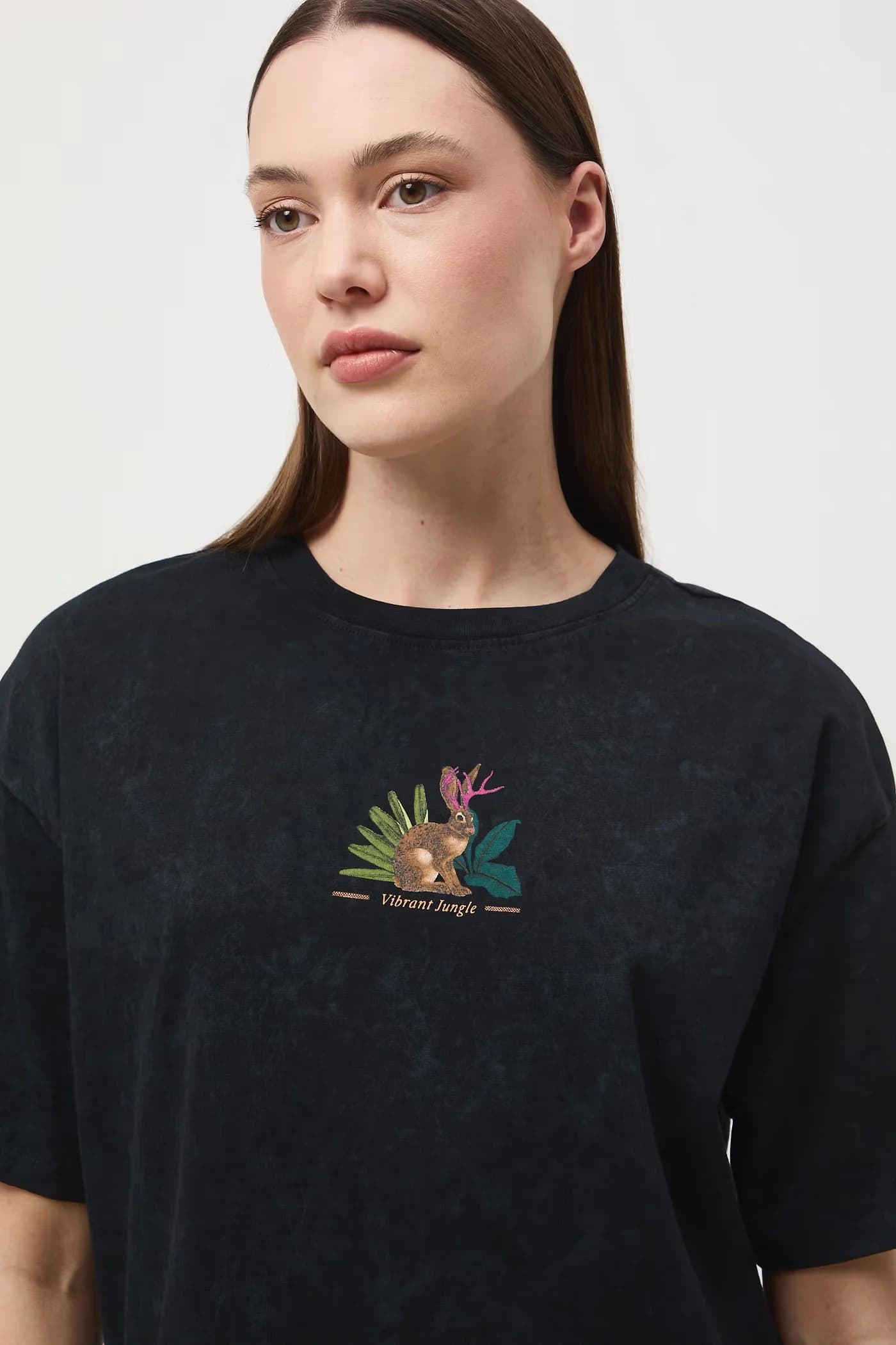 Женская хлопковая футболка оверсайз - фото 4