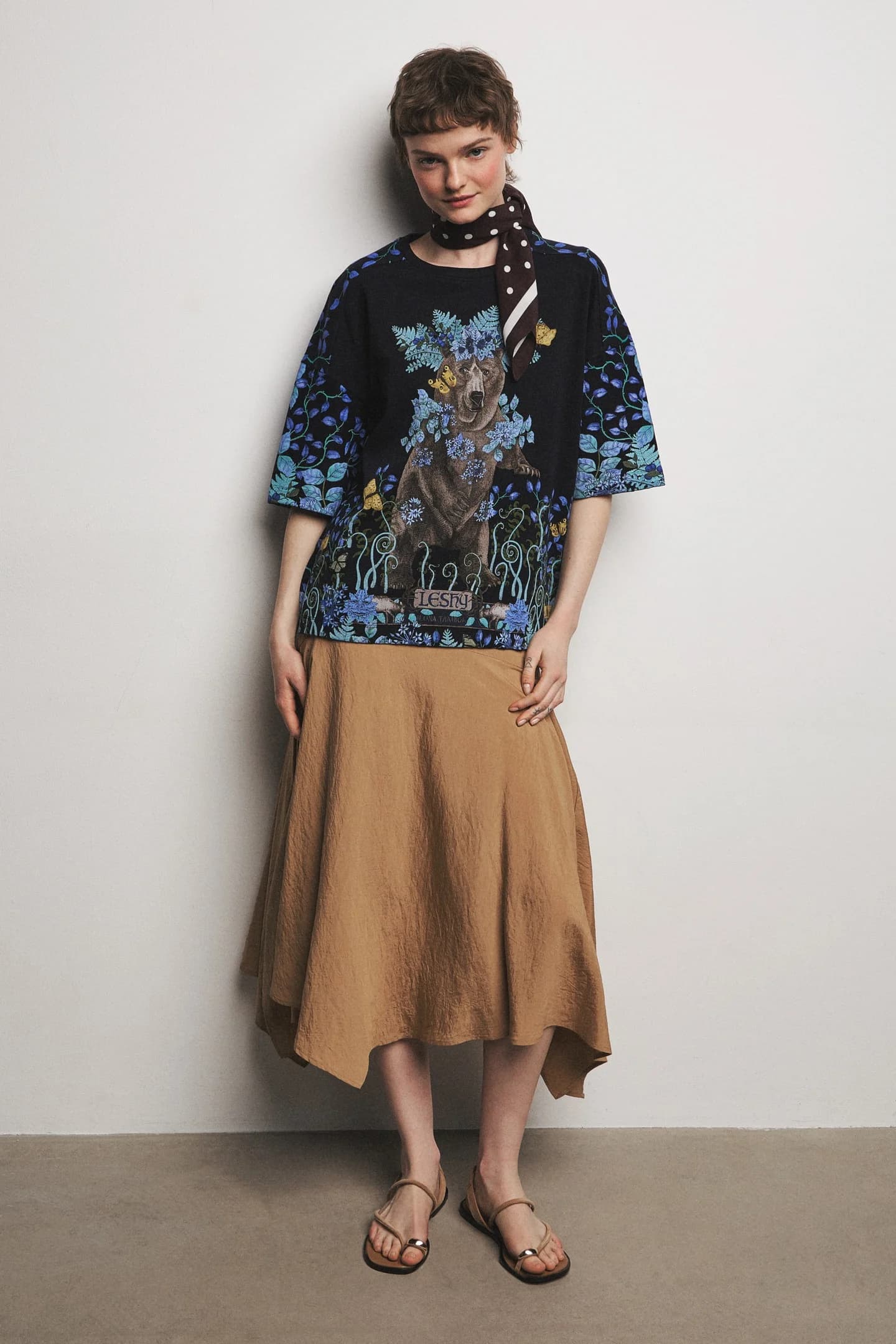 Женская хлопковая футболка оверсайз