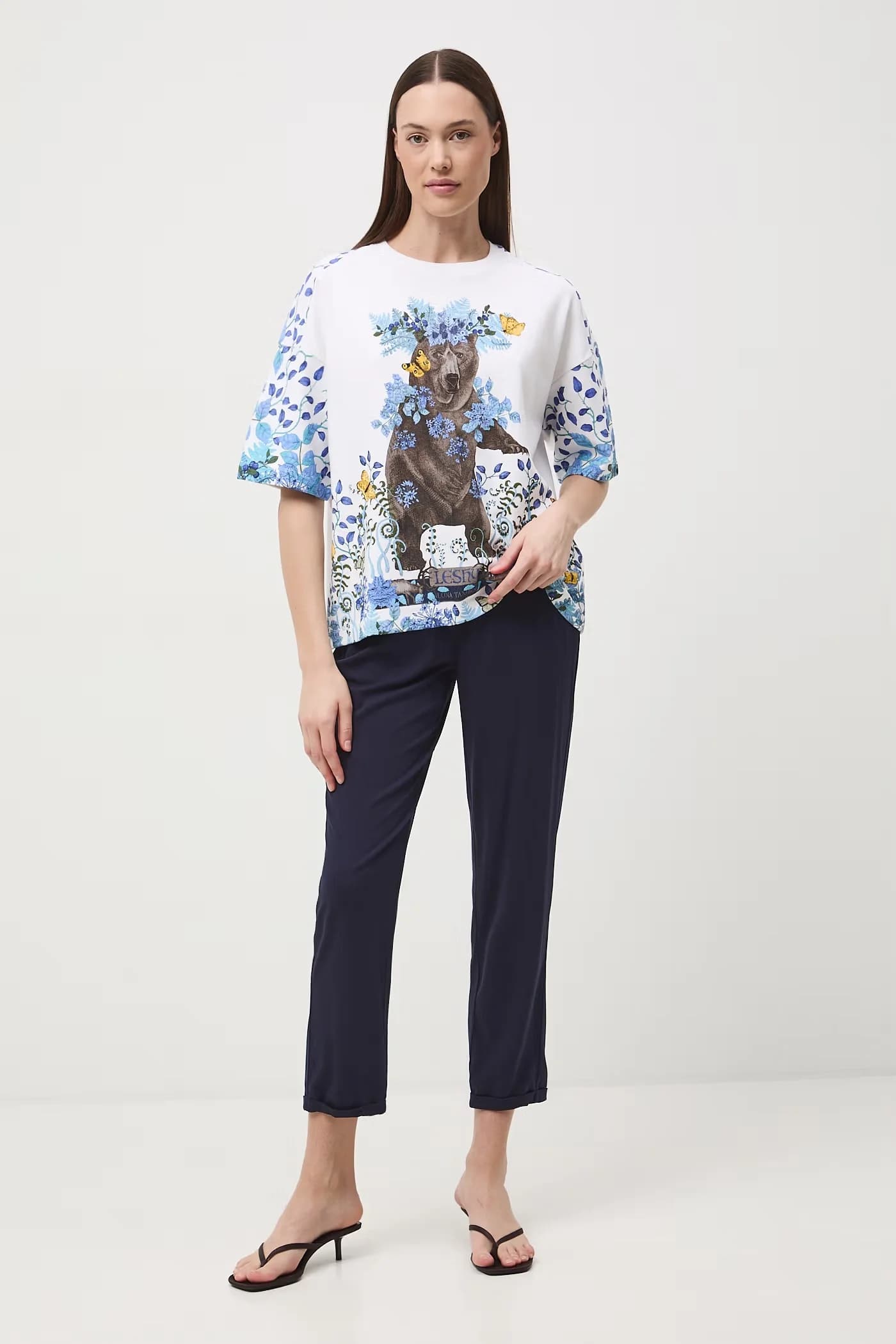 Женская хлопковая футболка оверсайз - фото 3