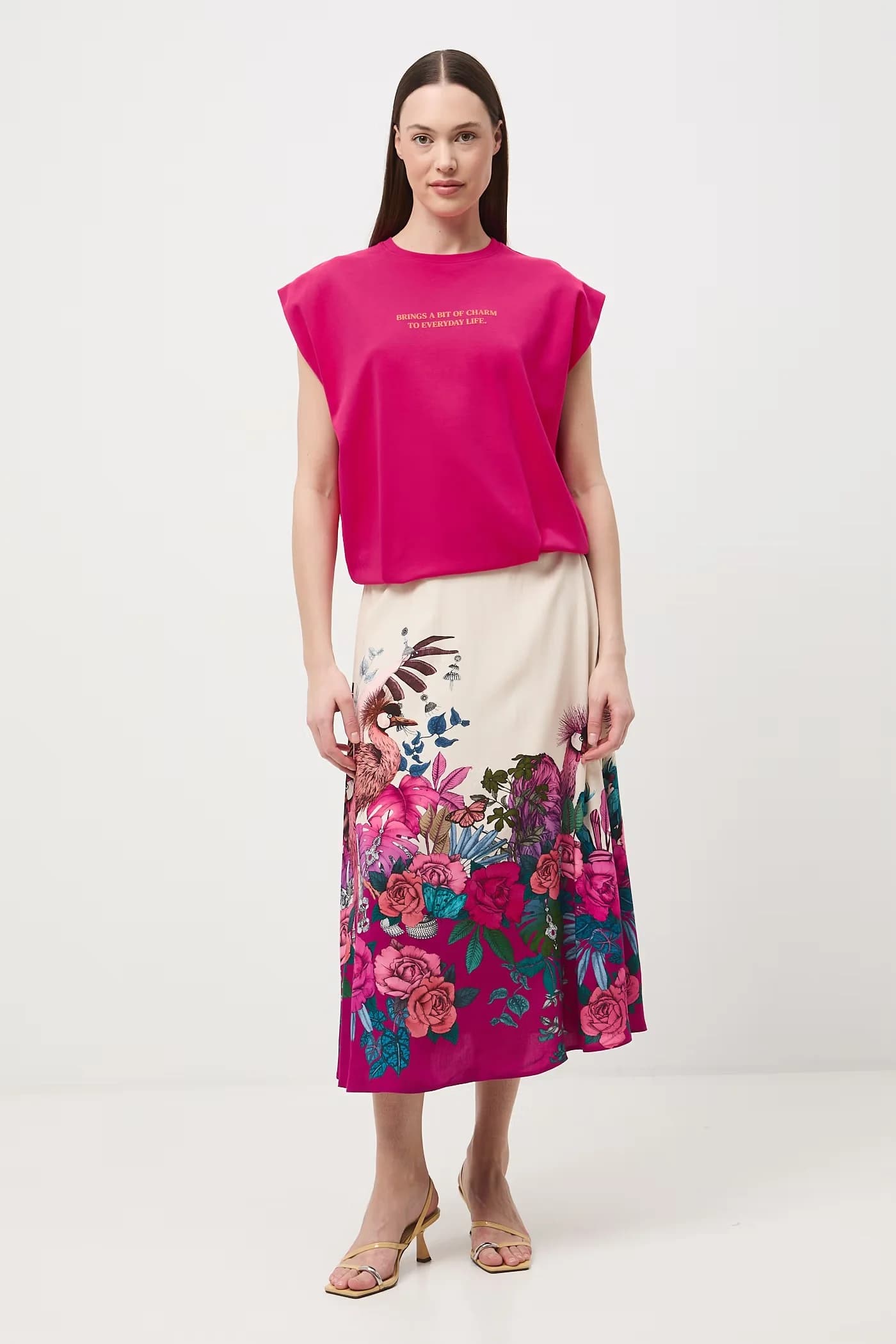 Женская футболка оверсайз из хлопка с эластаном - фото 2