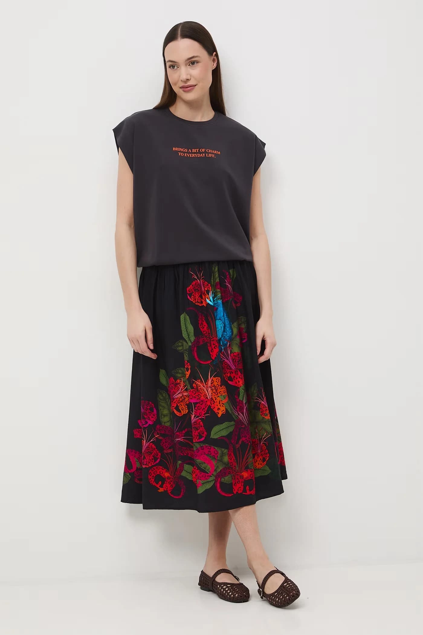 Женская футболка оверсайз из хлопка с эластаном - фото 3