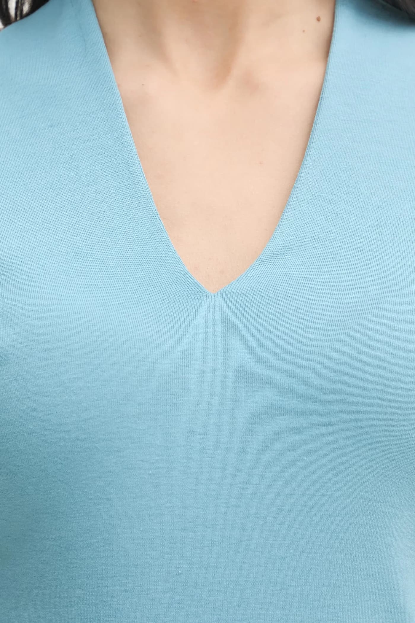 Женская хлопковая футболка - фото 5