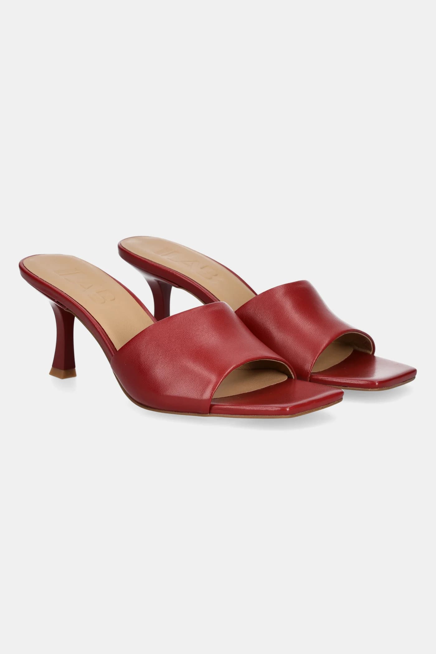 Кожаные шлепанцы