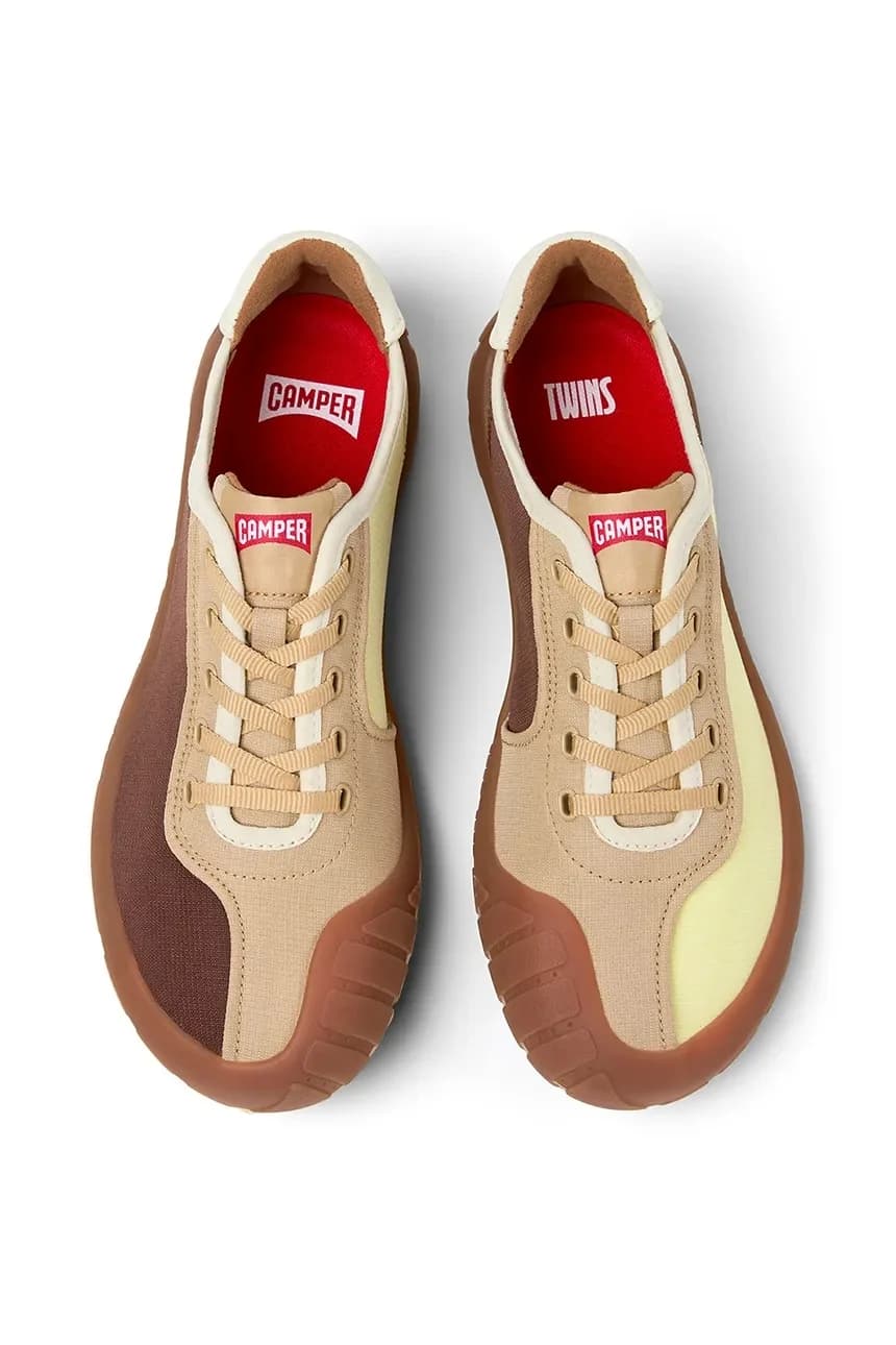 Кроссовки из стеклопластика