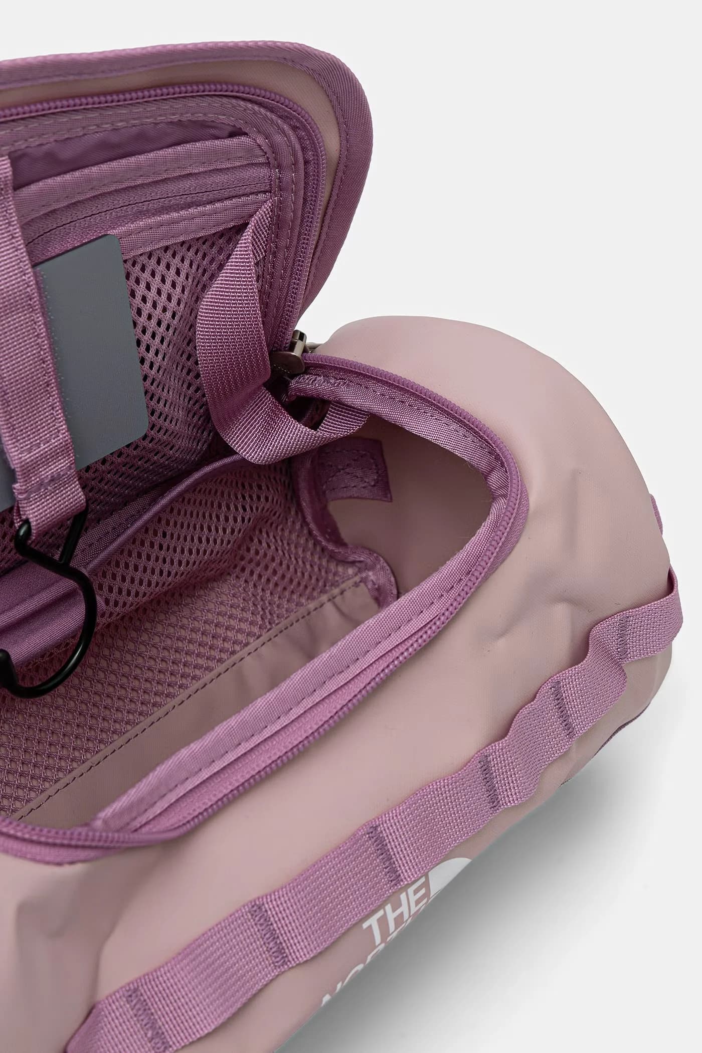 Женская дорожная косметичка Base Camp Travel Canister 5,7л - фото 5