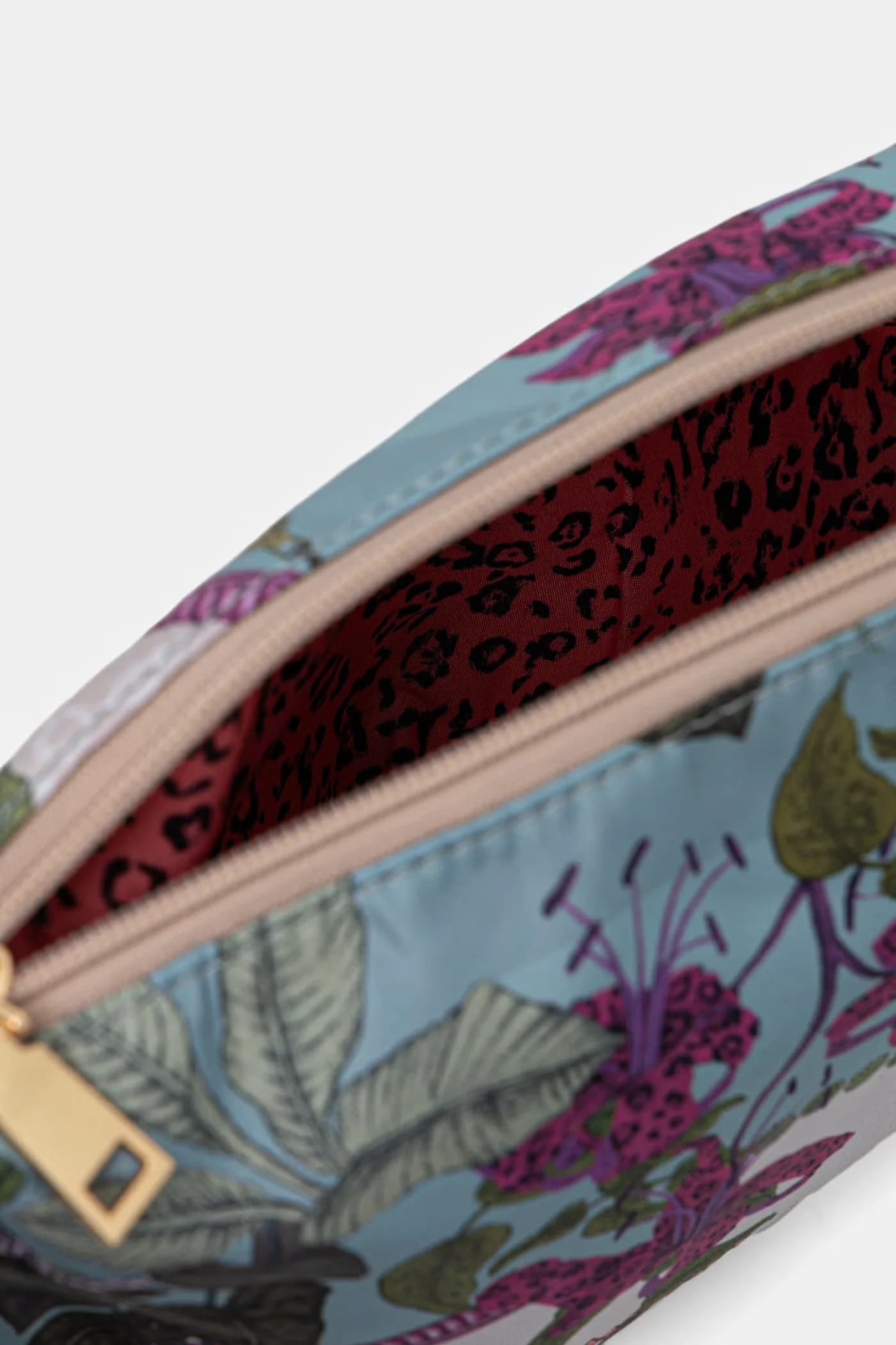 Женская дорожная косметичка - фото 5