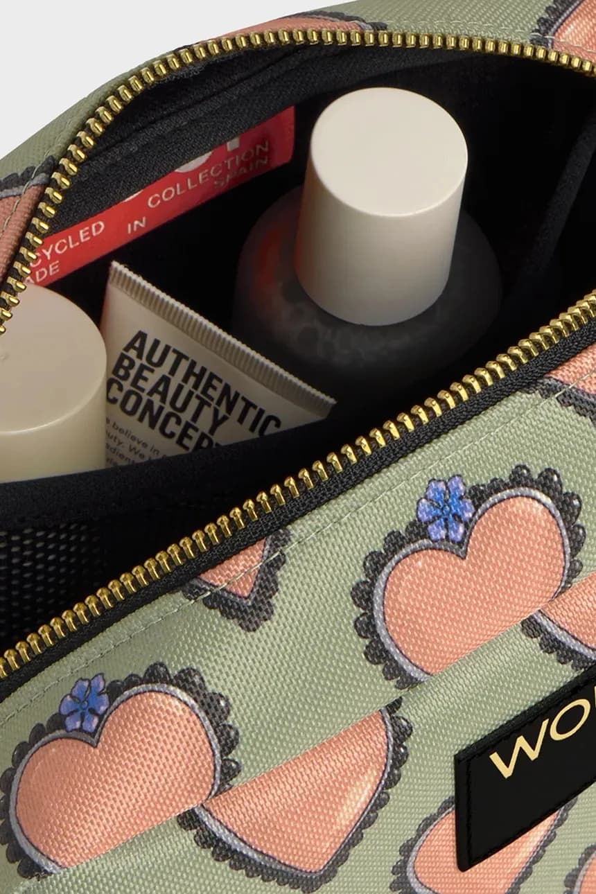 Светящаяся дорожная косметичка 20 х 13 х 9,5 см. - фото 4