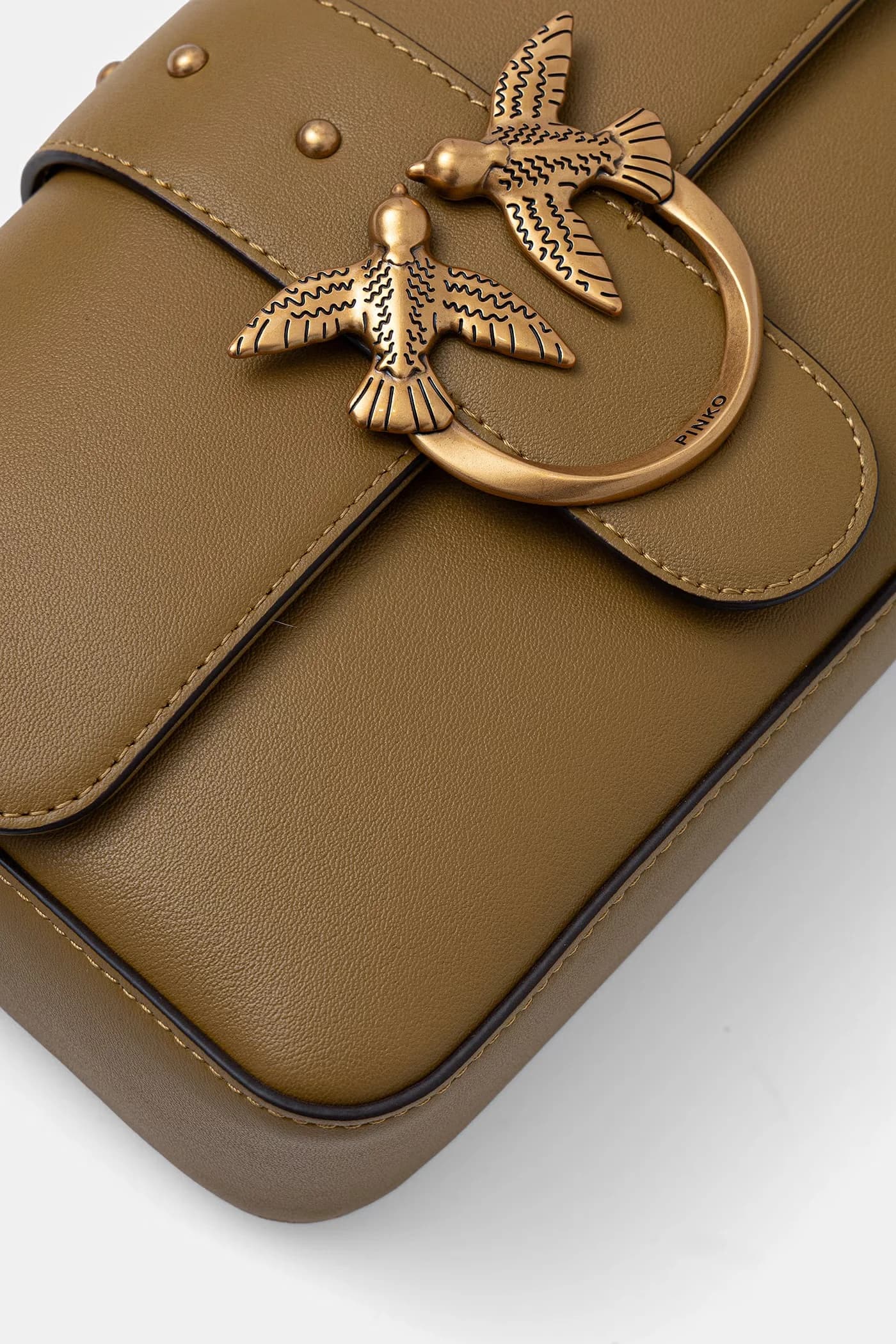 Кожаная сумка через плечо - фото 6