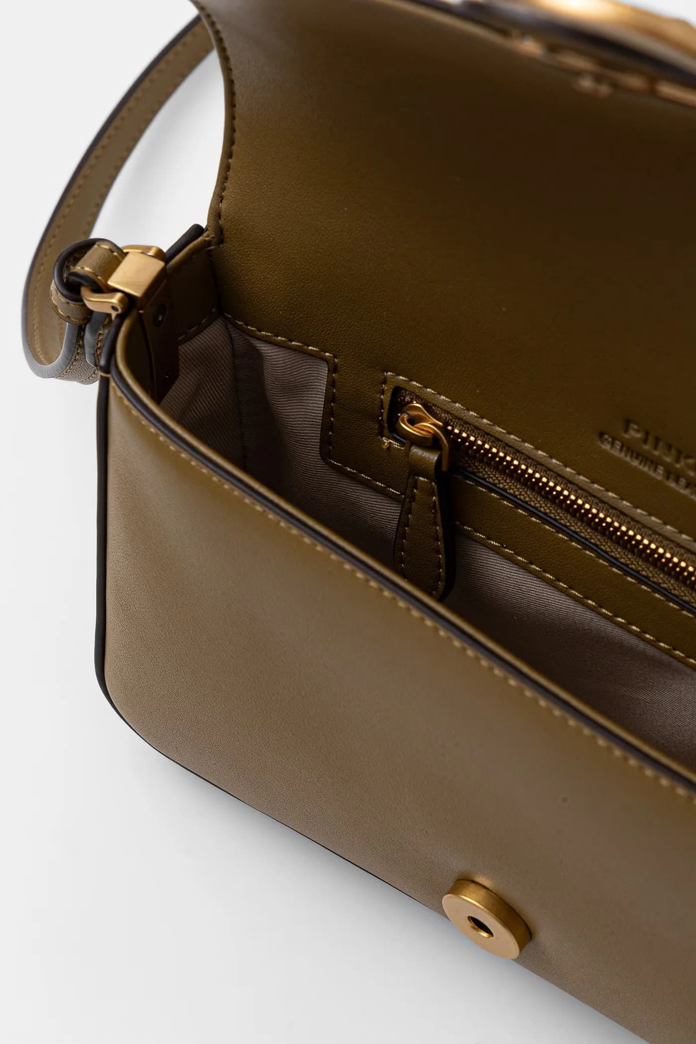 Кожаная сумка через плечо - фото 7