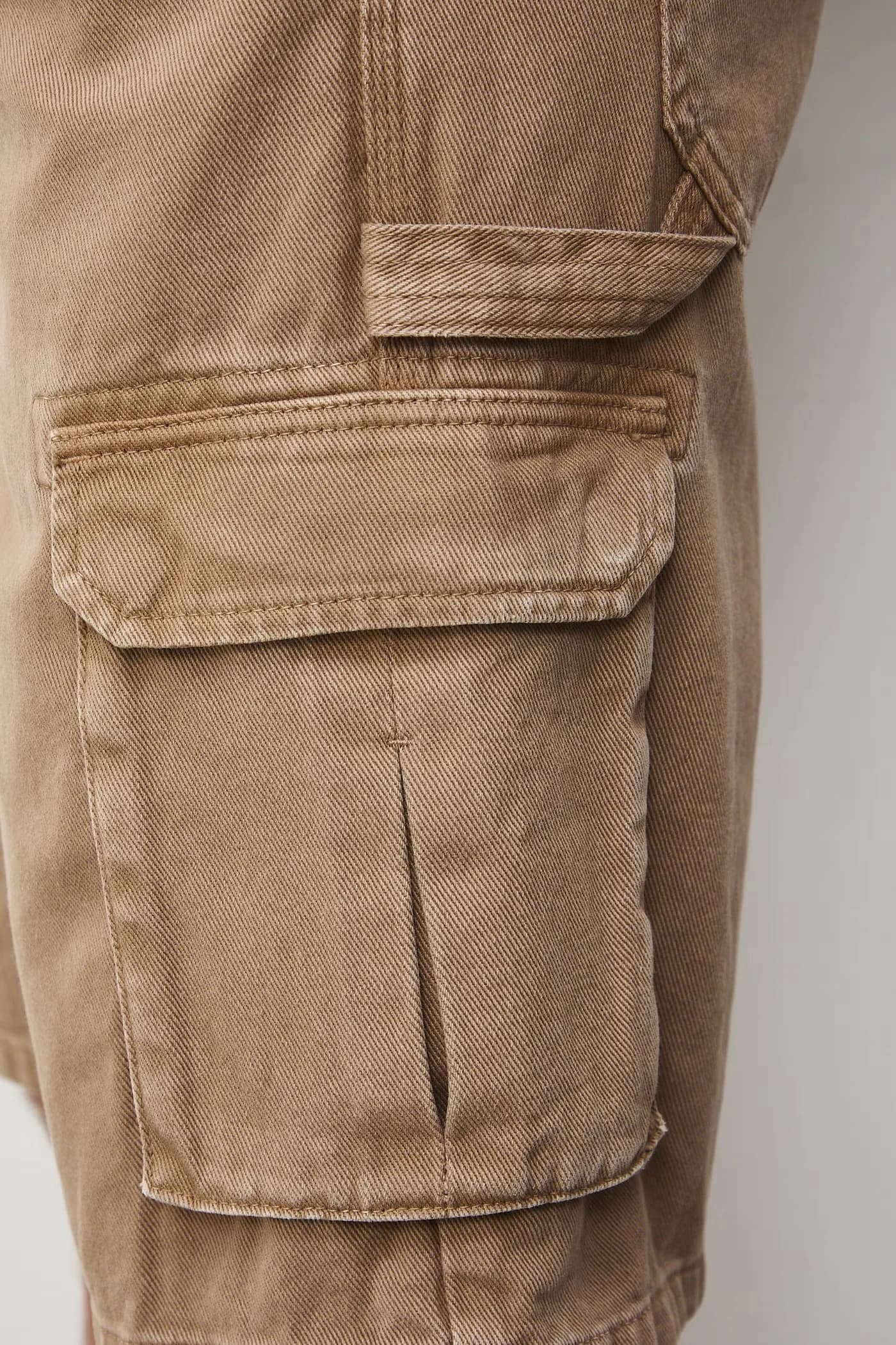 Мужские джинсовые шорты карго - фото 4