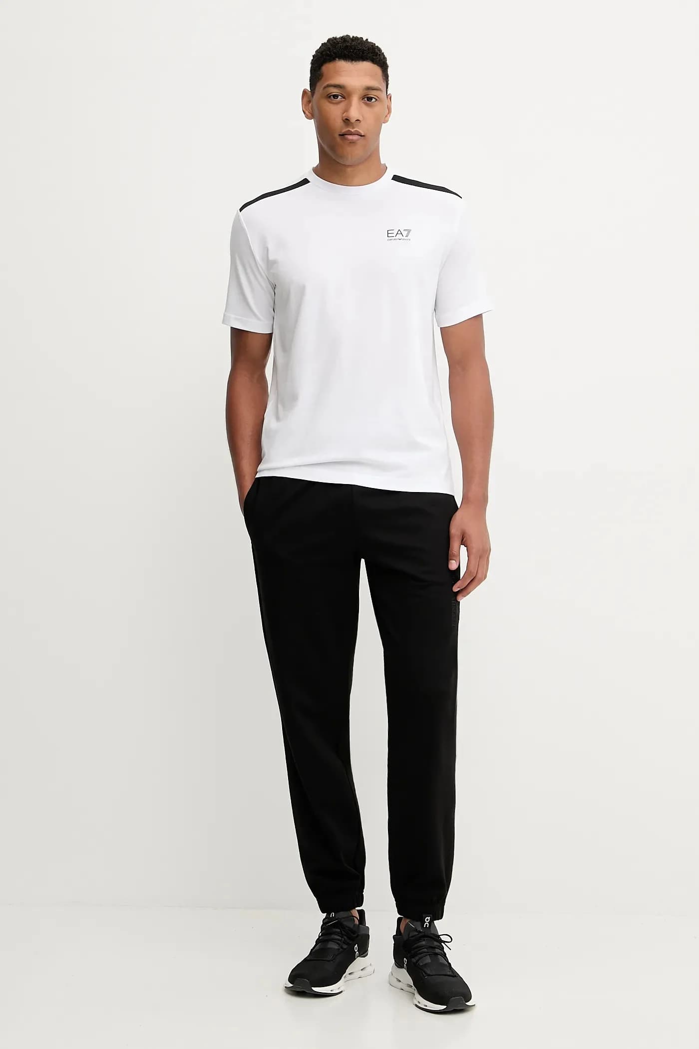 футболка - фото 2