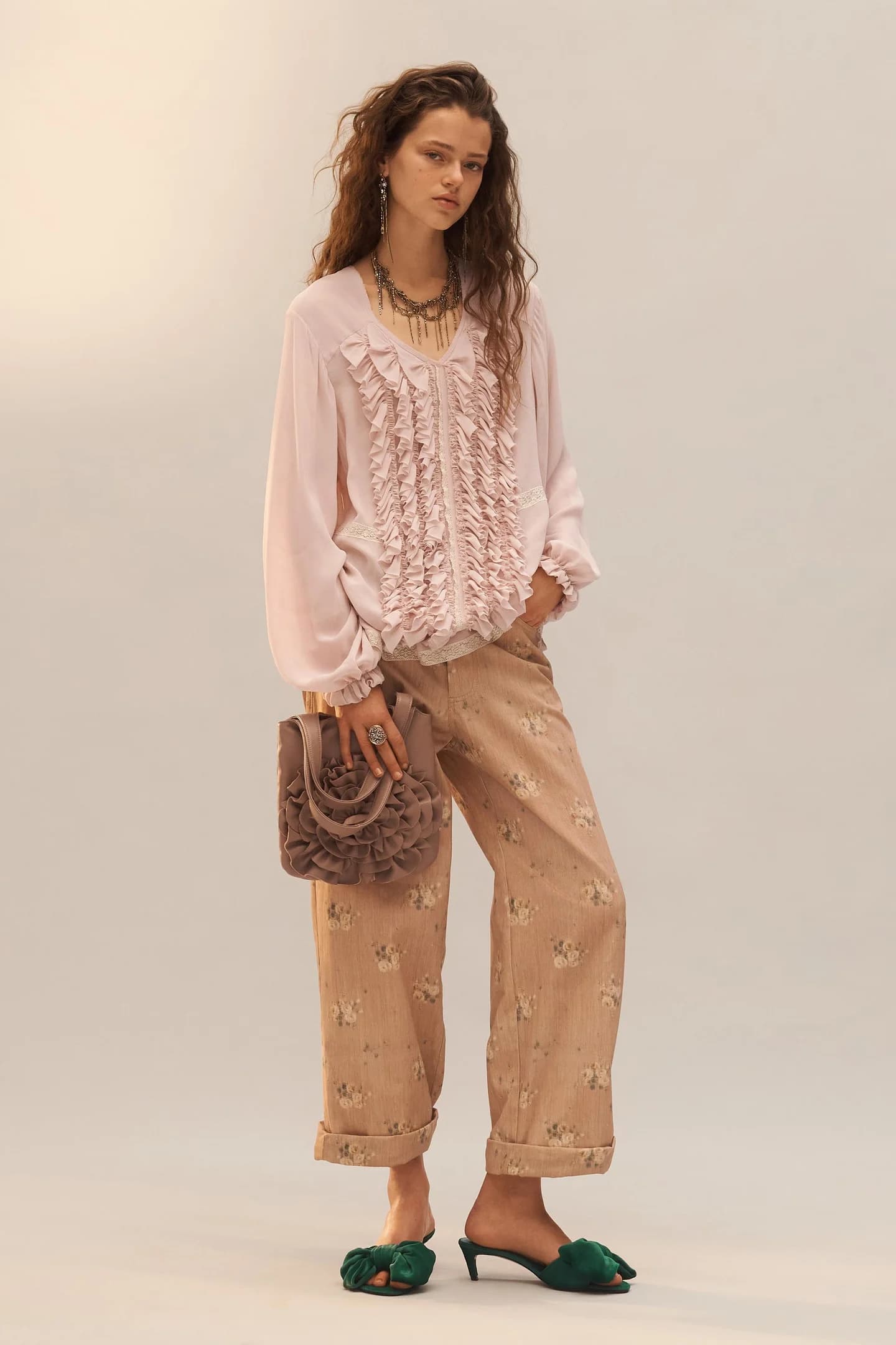 РУБАШКА ОГРАНИЧЕННОГО ВЫПУСКА С ВОРОТКАМИ И КРУЖЕВОМ - фото 2