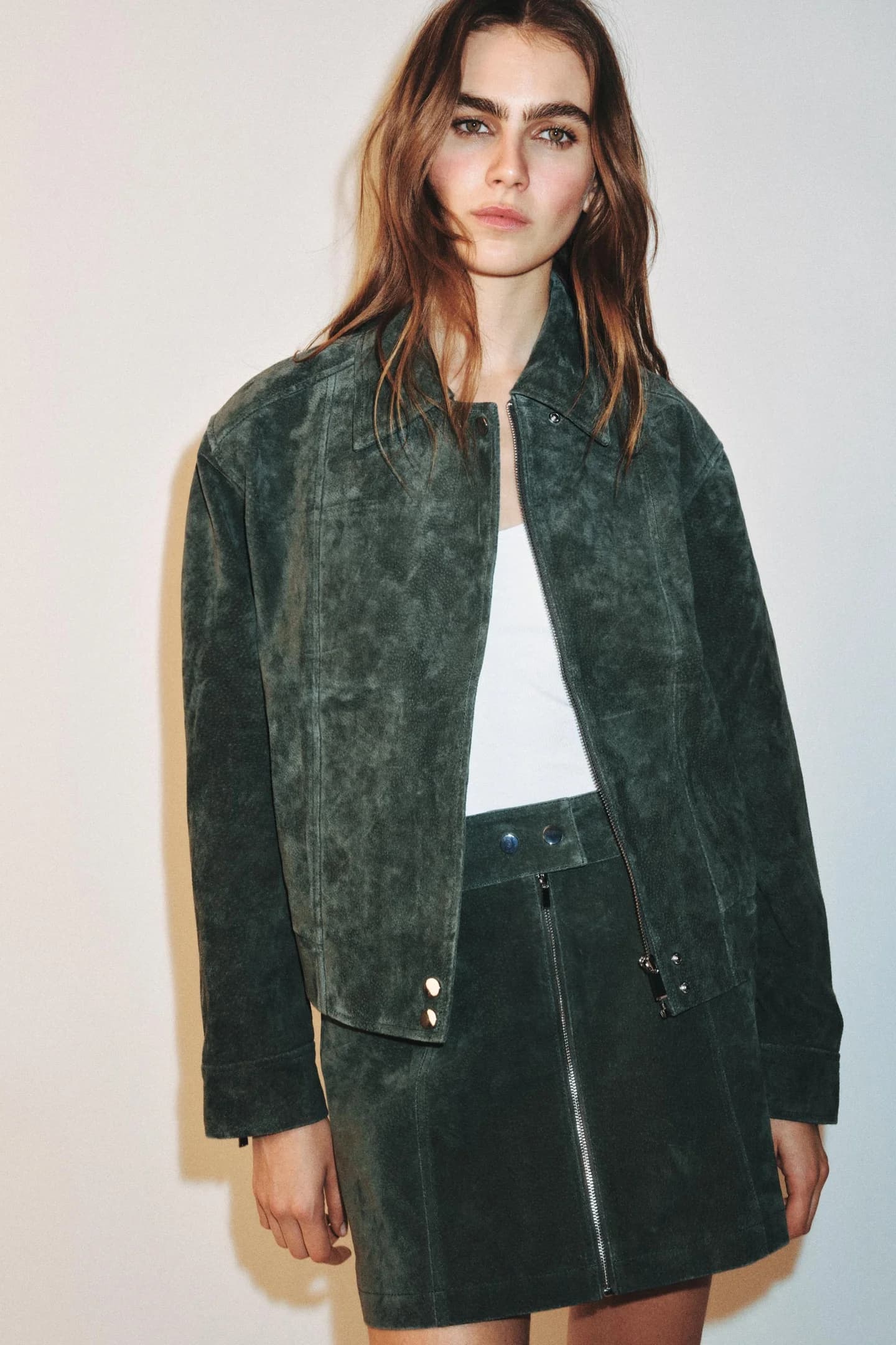 КОМПЛЕКТ ЗАМШЕВОЙ КУРТКИ ИЗ 100% КОЖИ - фото 3