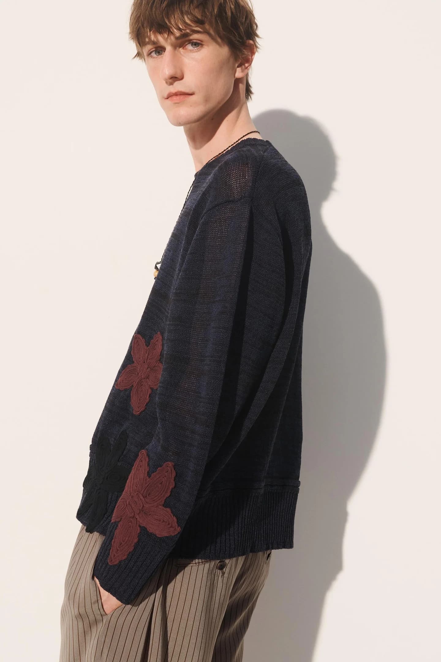 СВИТЕР С ЦВЕТОЧНЫМ ФОТО - фото 2