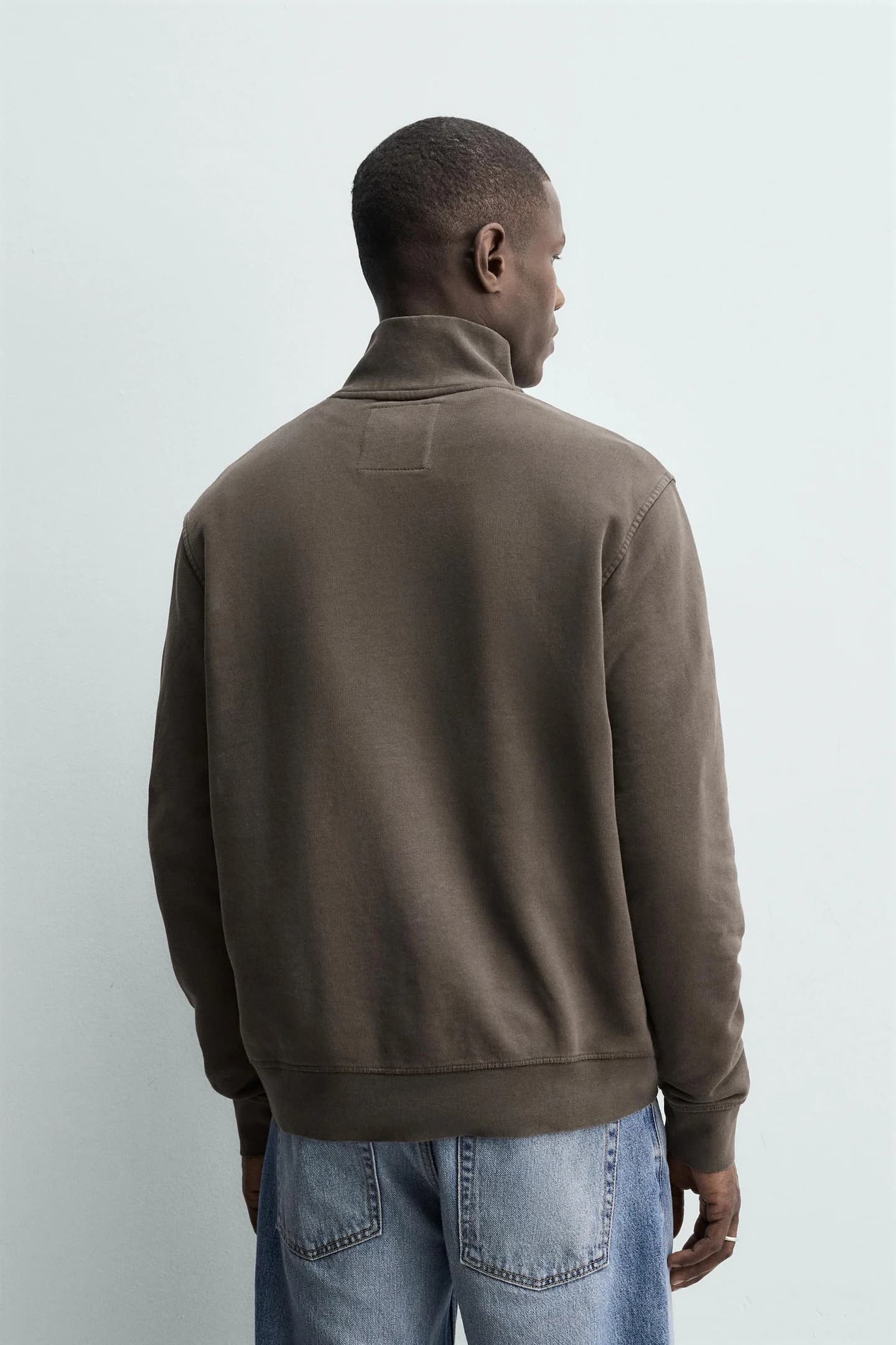 СВИТШОТ С ЭФФЕКТОМ СТИРКИ НА МОЛНИИ - фото 3