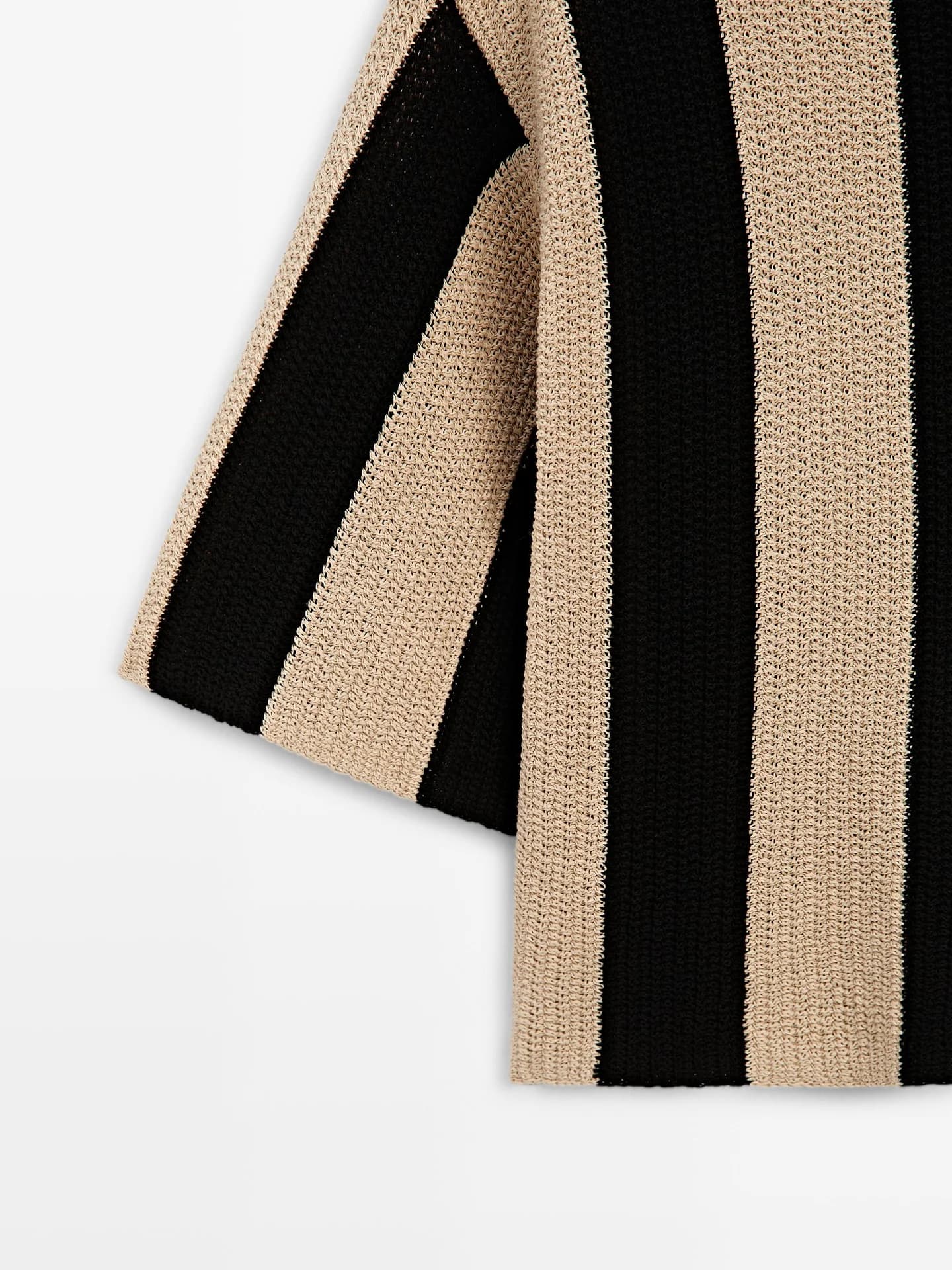 Вязаный свитер с полосками и хлопком - фото 25