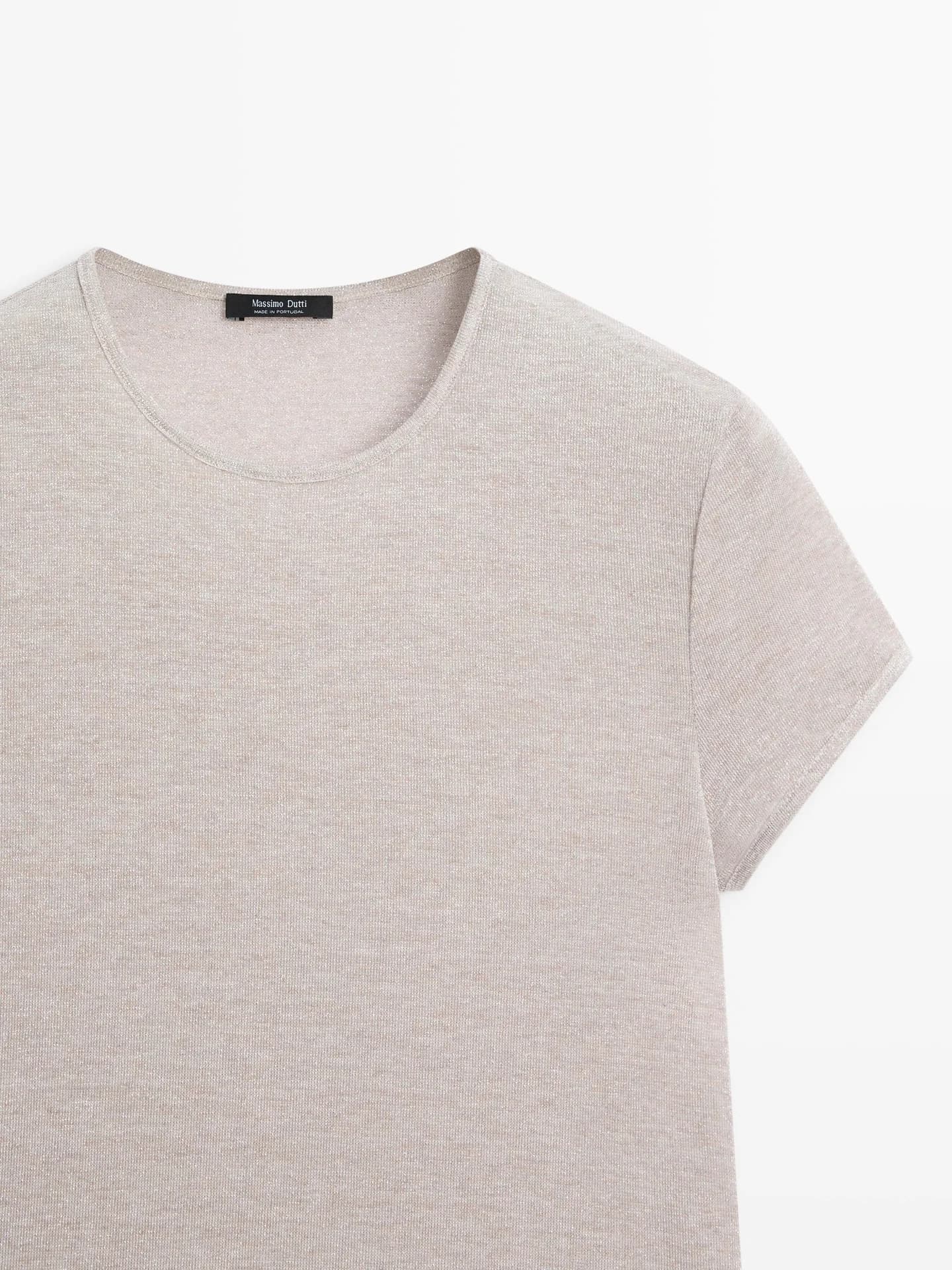 Футболка с короткими рукавами и блестящей деталью - фото 5