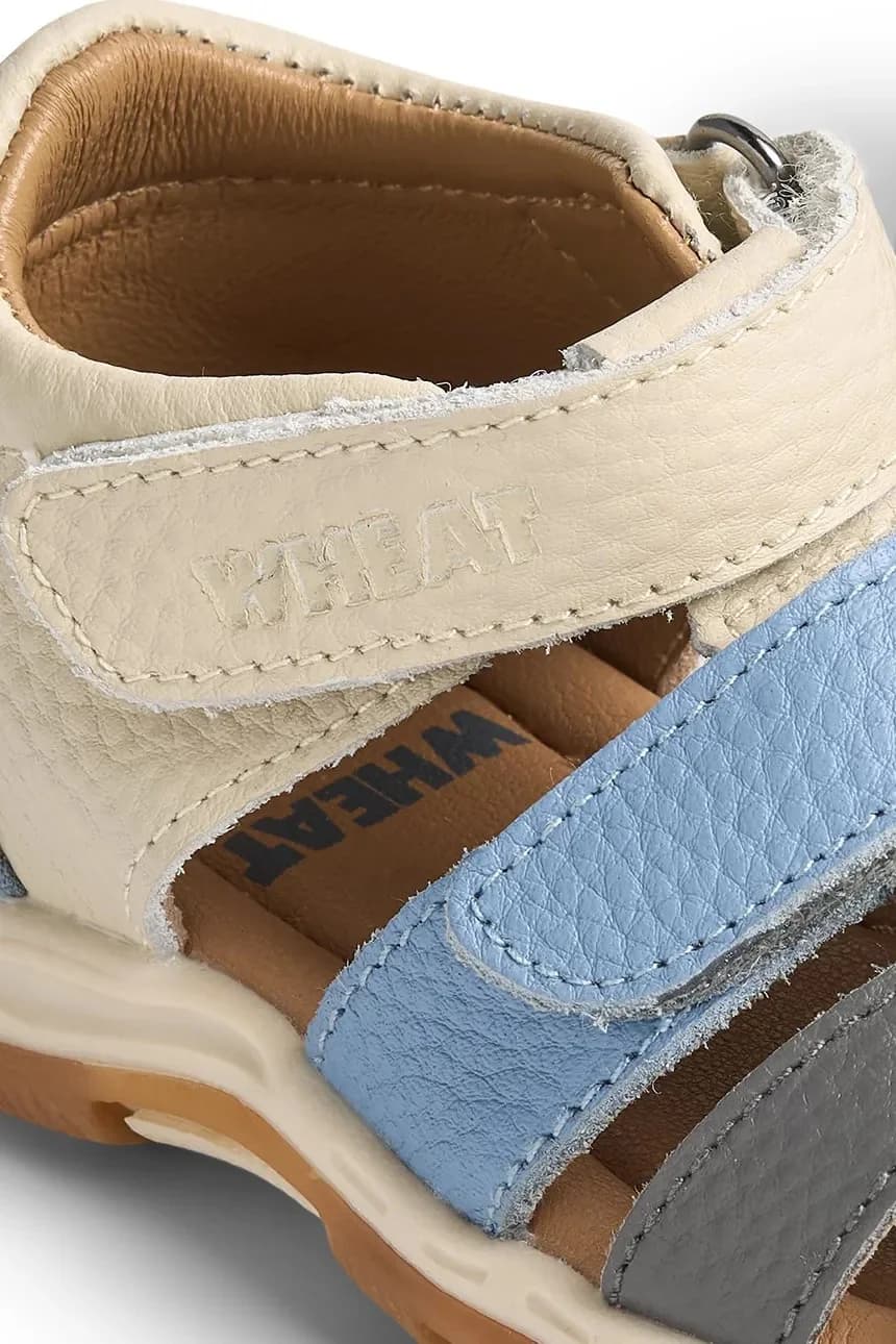 Кожаные детские сандалии - фото 2