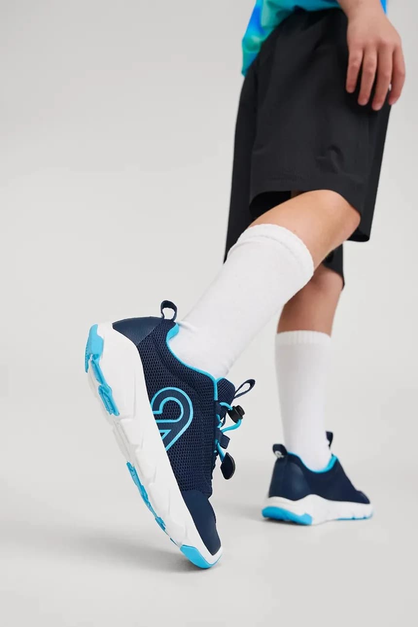 детские кроссовки Ohitus