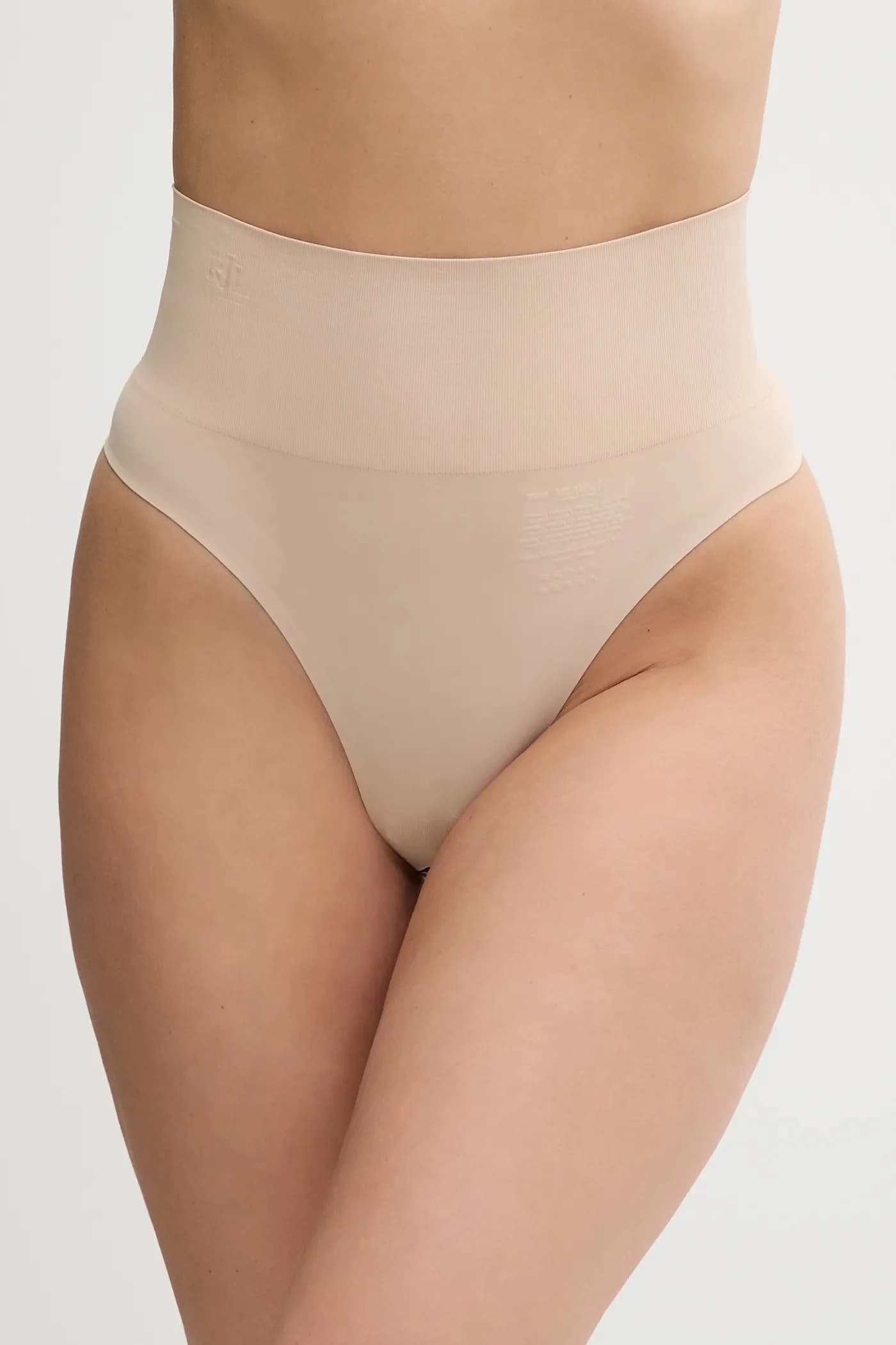 Формирующие стринги