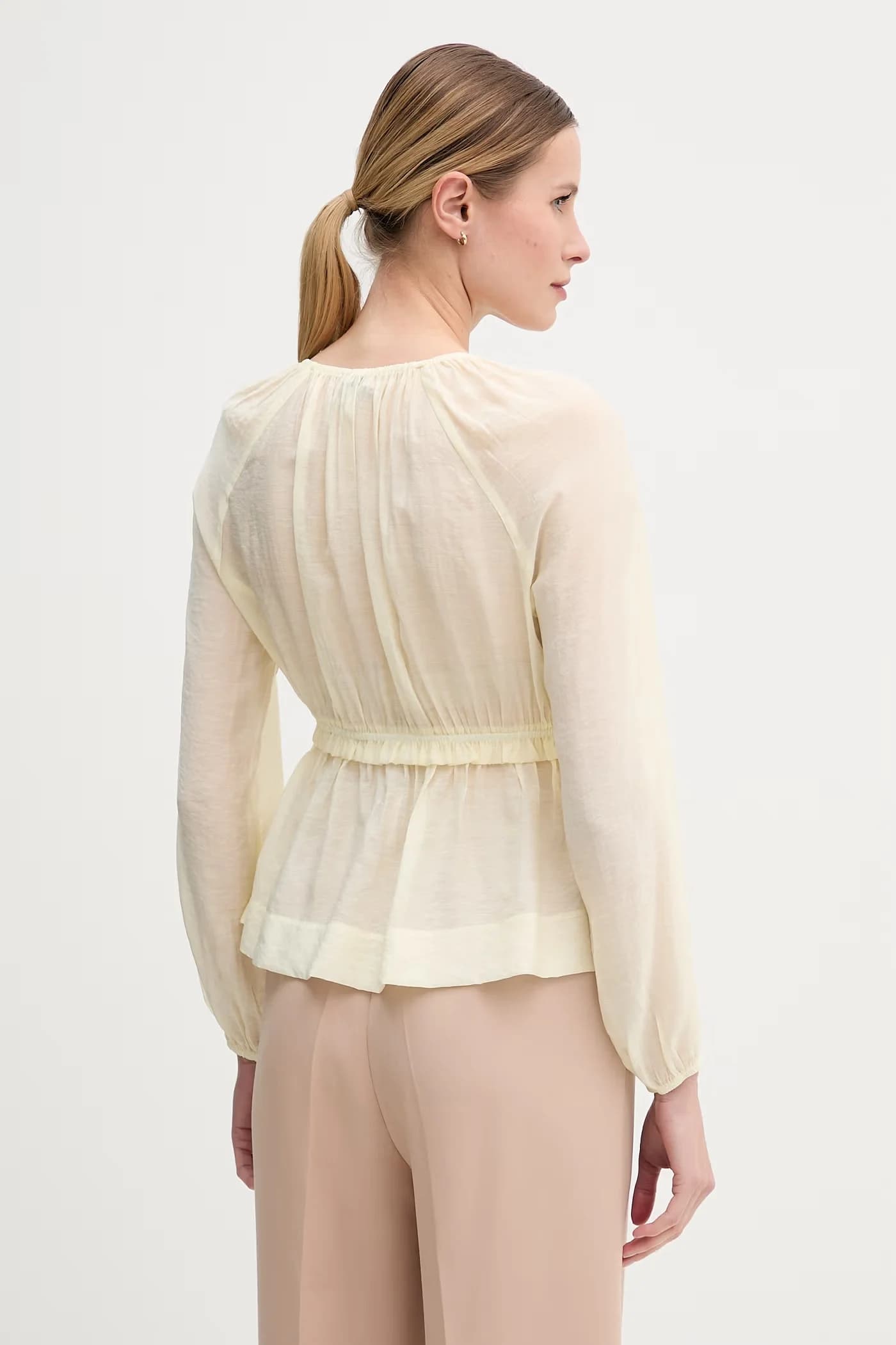 Женская блузка с вискозой - фото 3