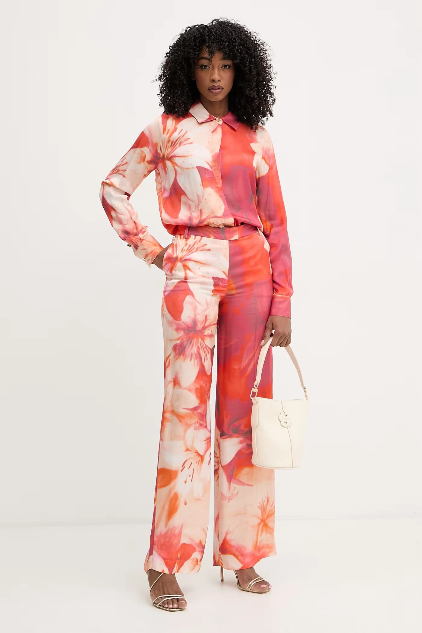 Женская рубашка из вискозы Melissa - фото 2