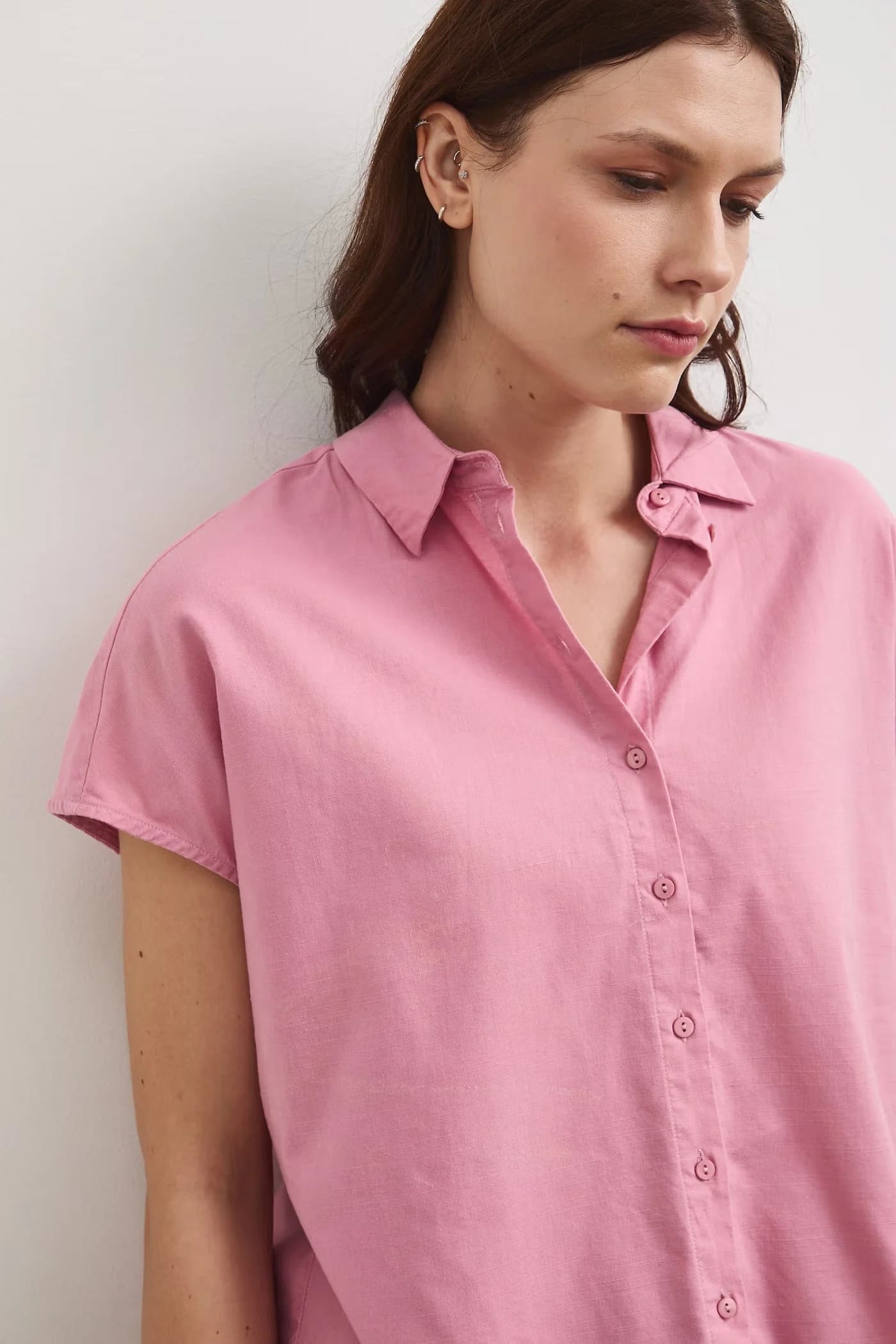 Рубашка из смесового льна - фото 5