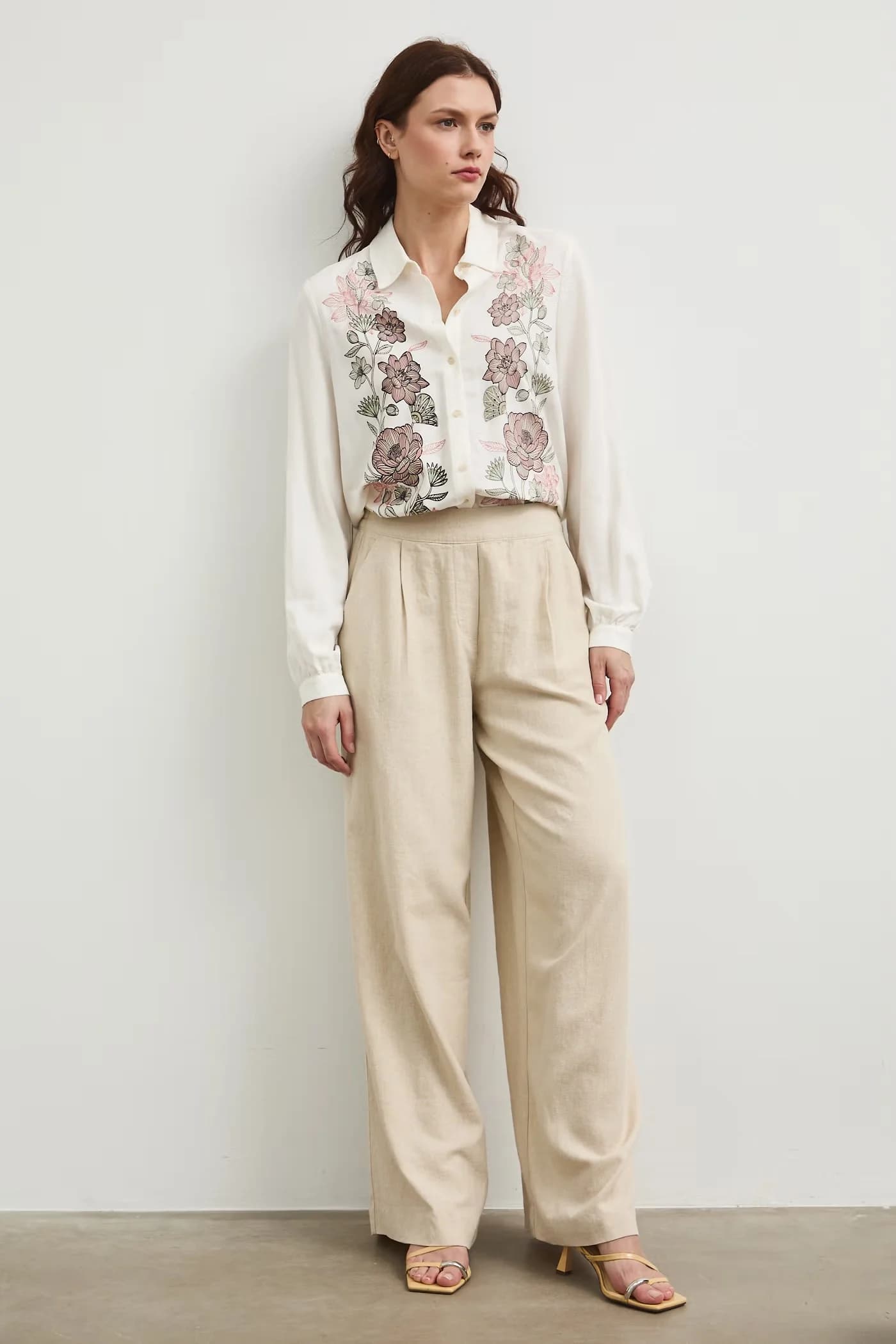 Рубашка из смесового льна