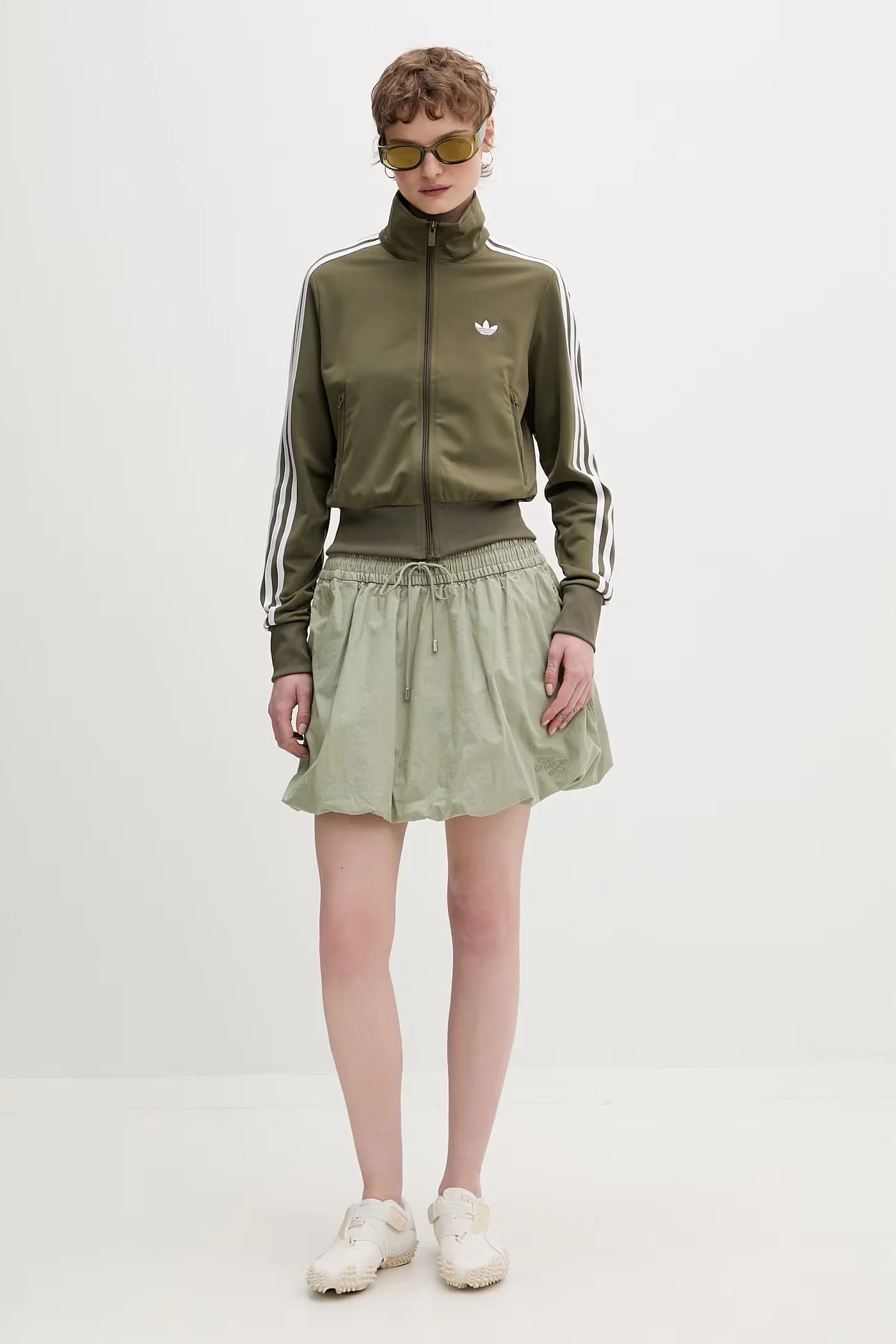 Женская толстовка на молнии - фото 2