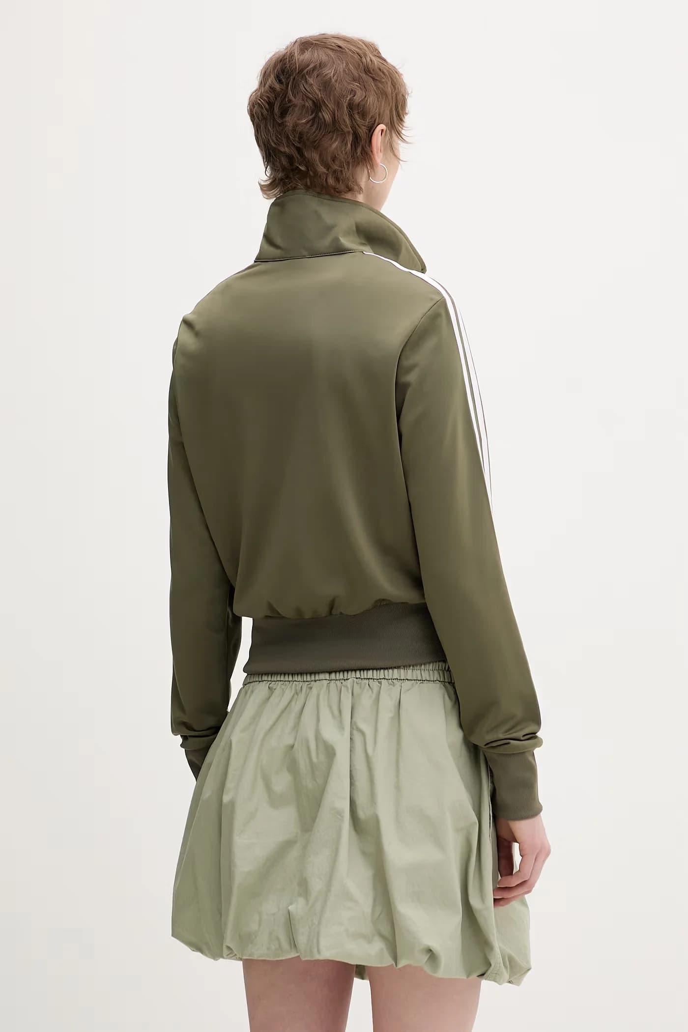 Женская толстовка на молнии - фото 3