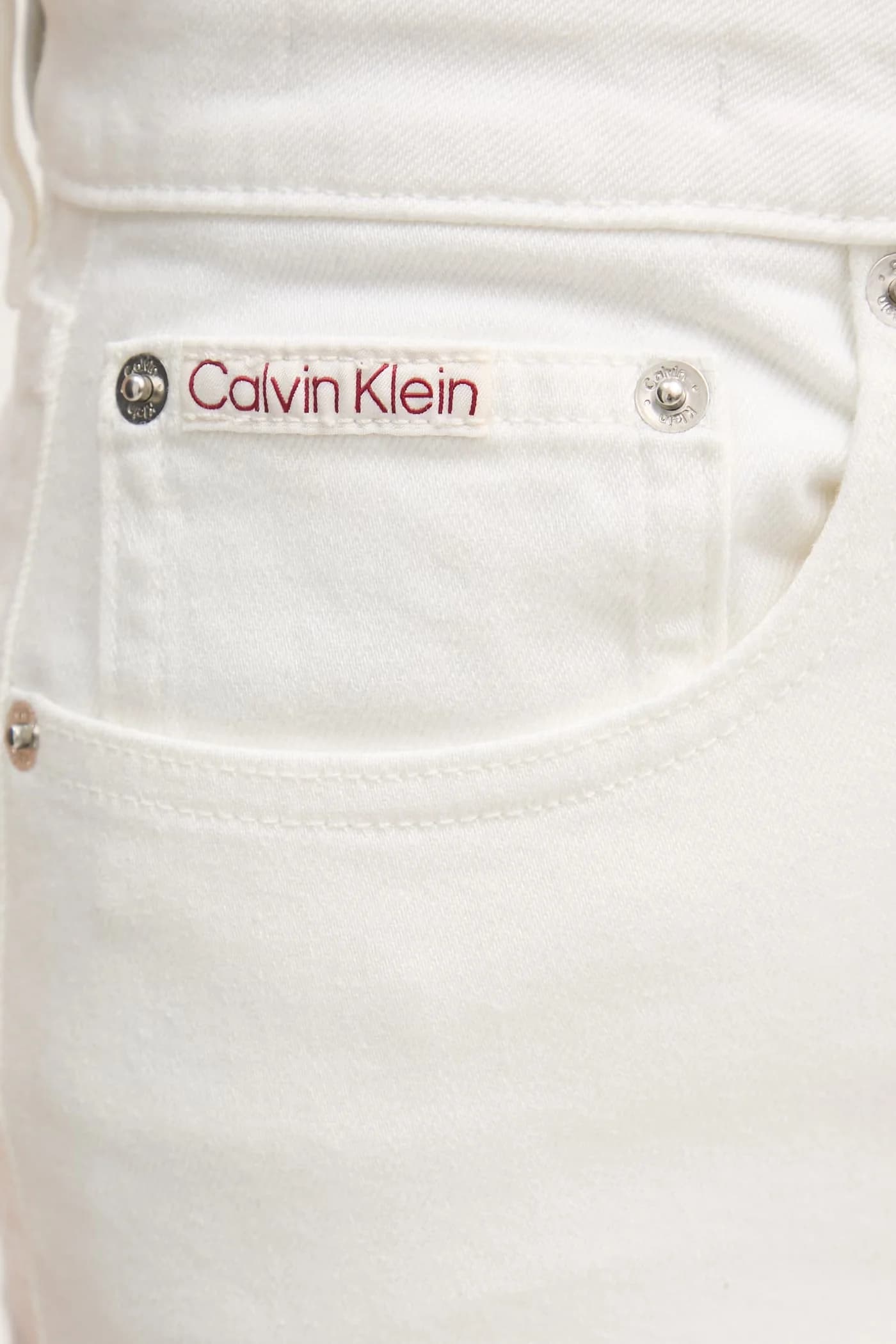 Женские джинсы кроя мамы - фото 4