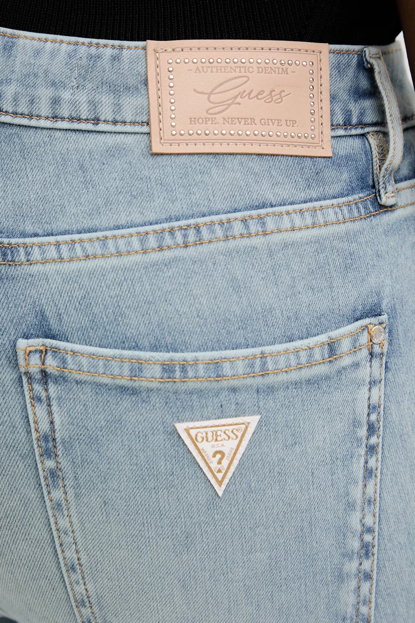 Женские джинсы-клеш - фото 4