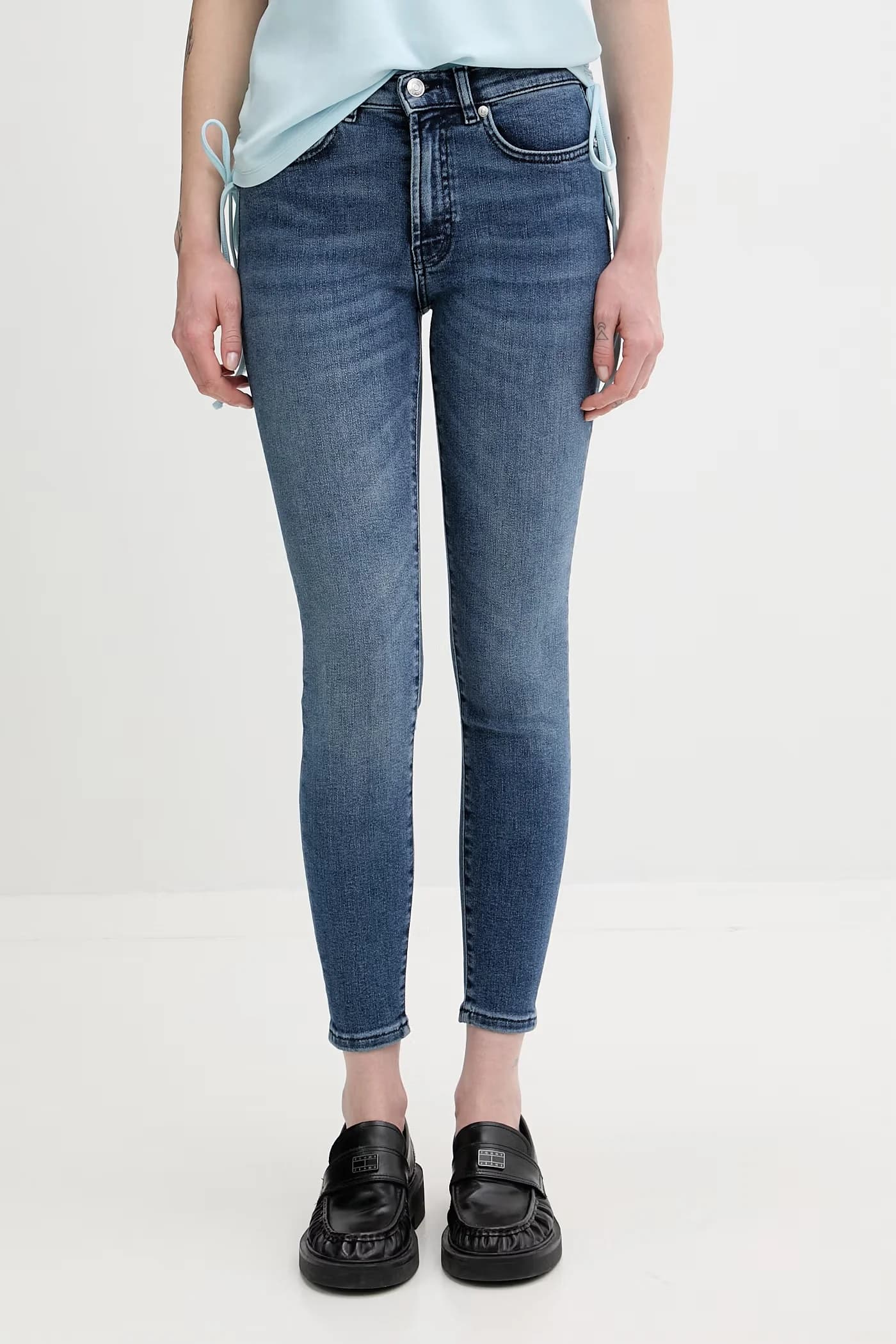 Женские джинсы скинни 932