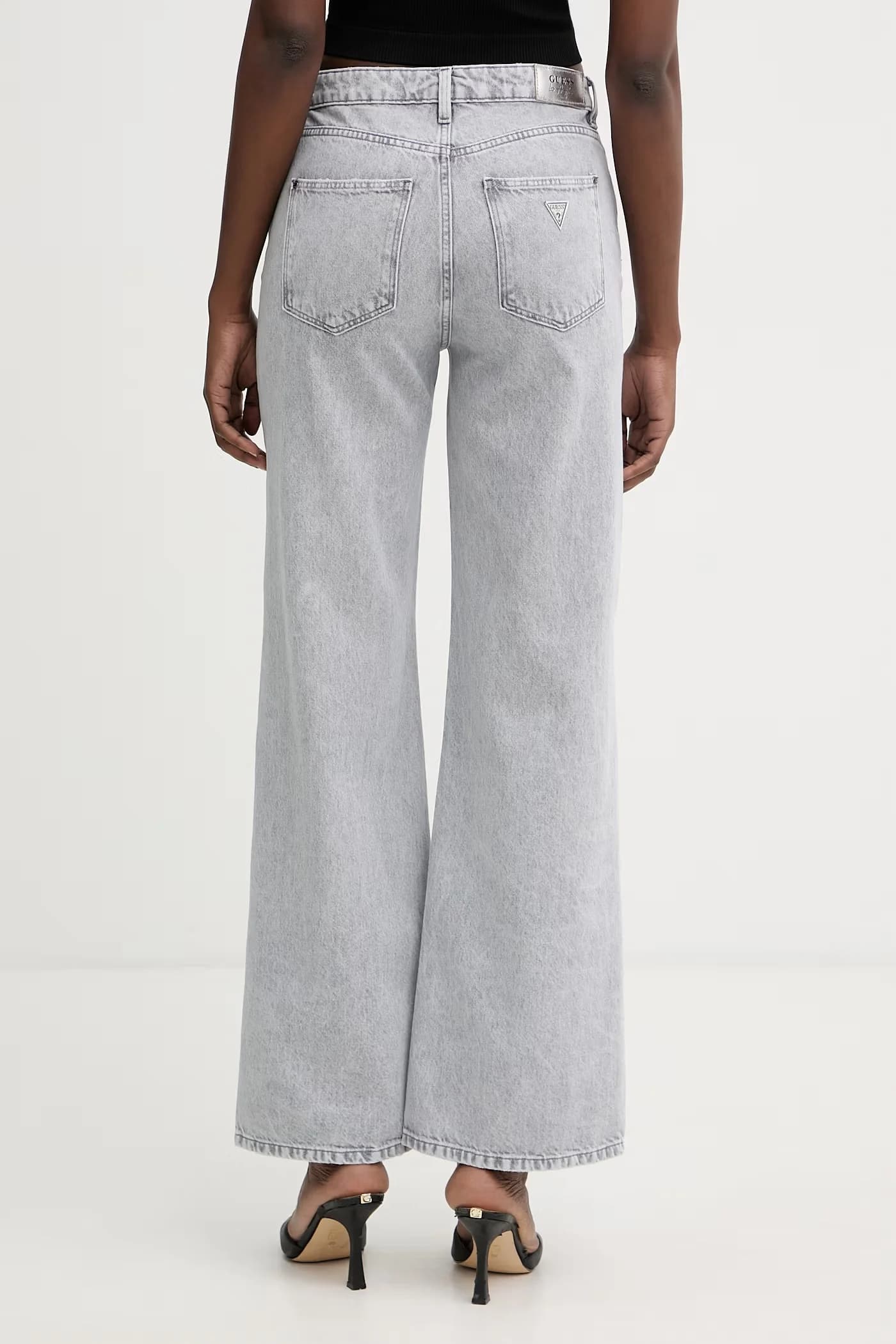 Женские широкие джинсы - фото 3