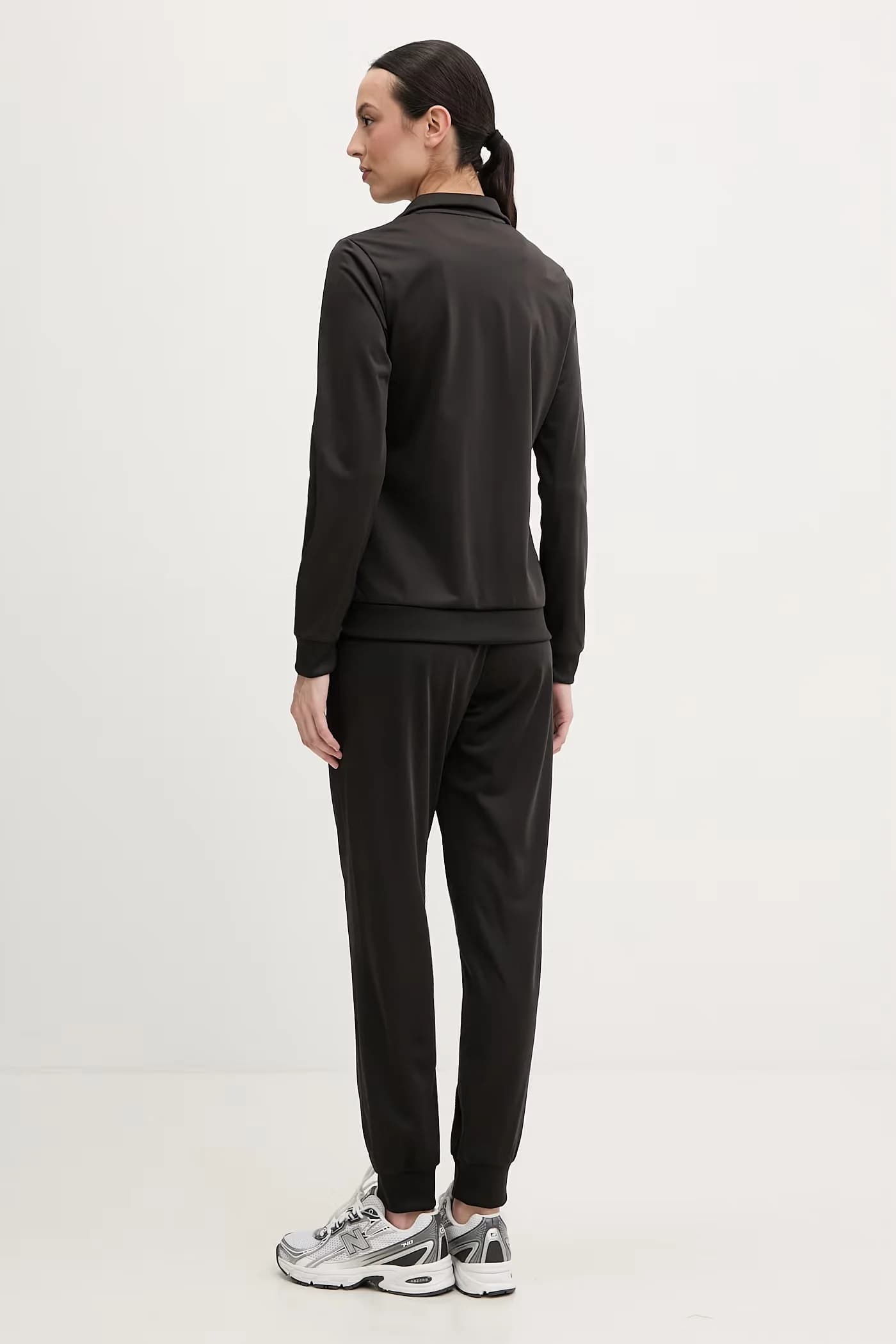 Женский спортивный костюм из полиэстера - фото 3