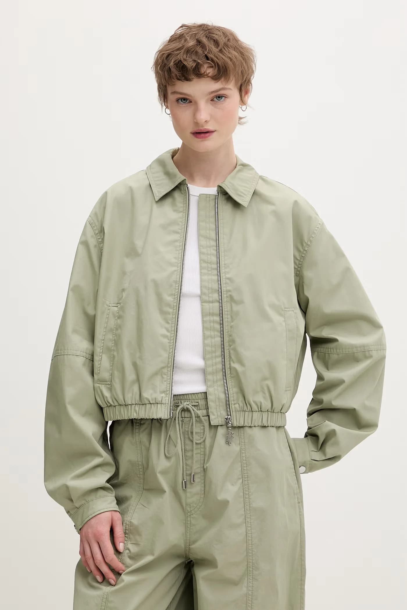 Женский хлопковый бомбер