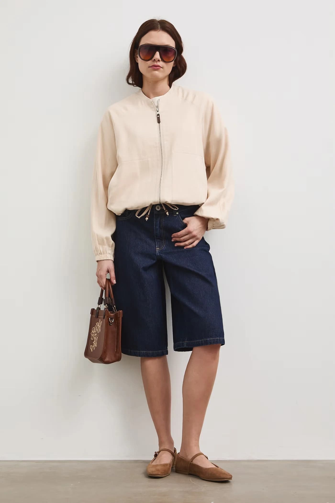 Льняной бомбер