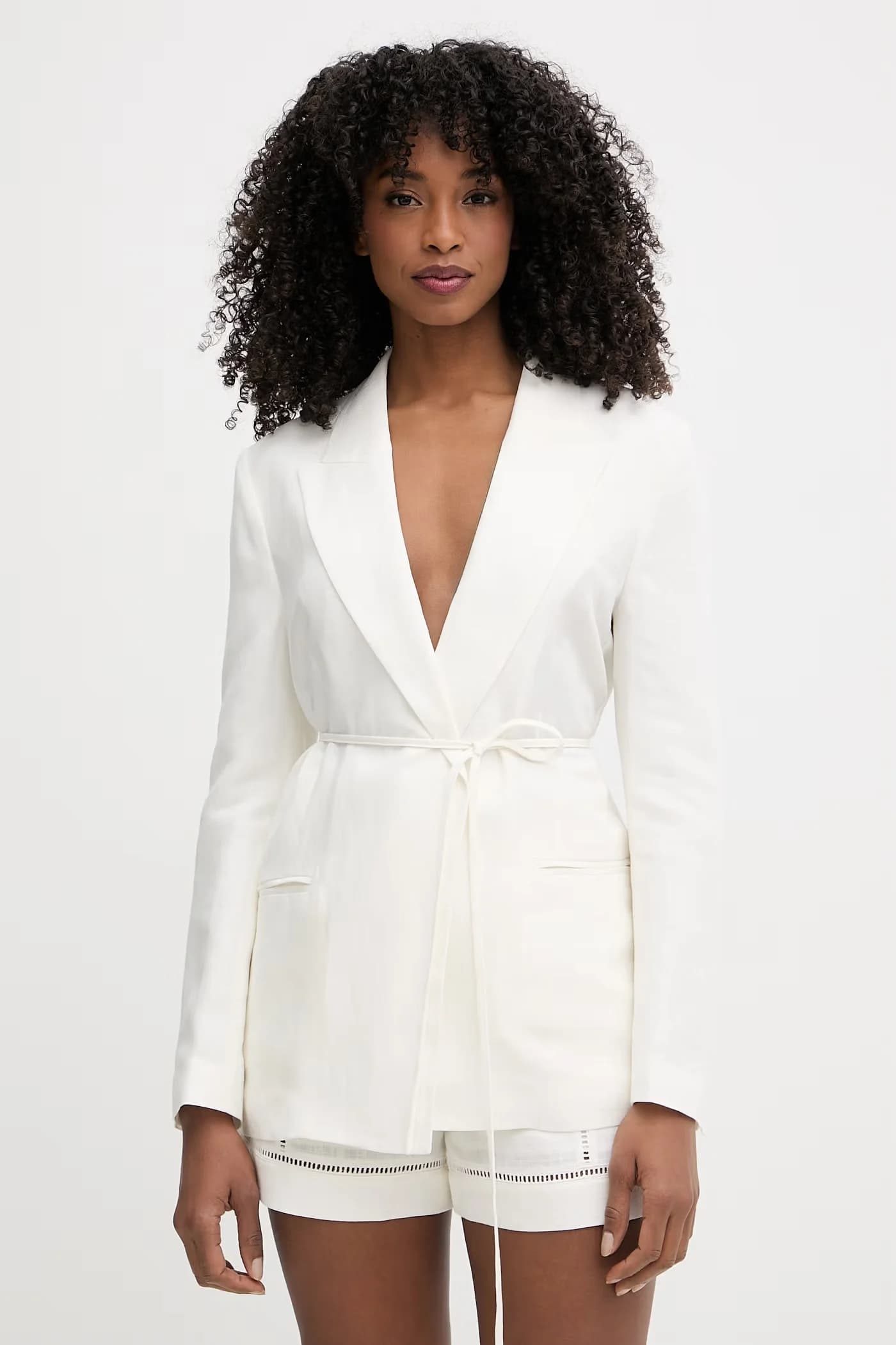 Женская льняная куртка