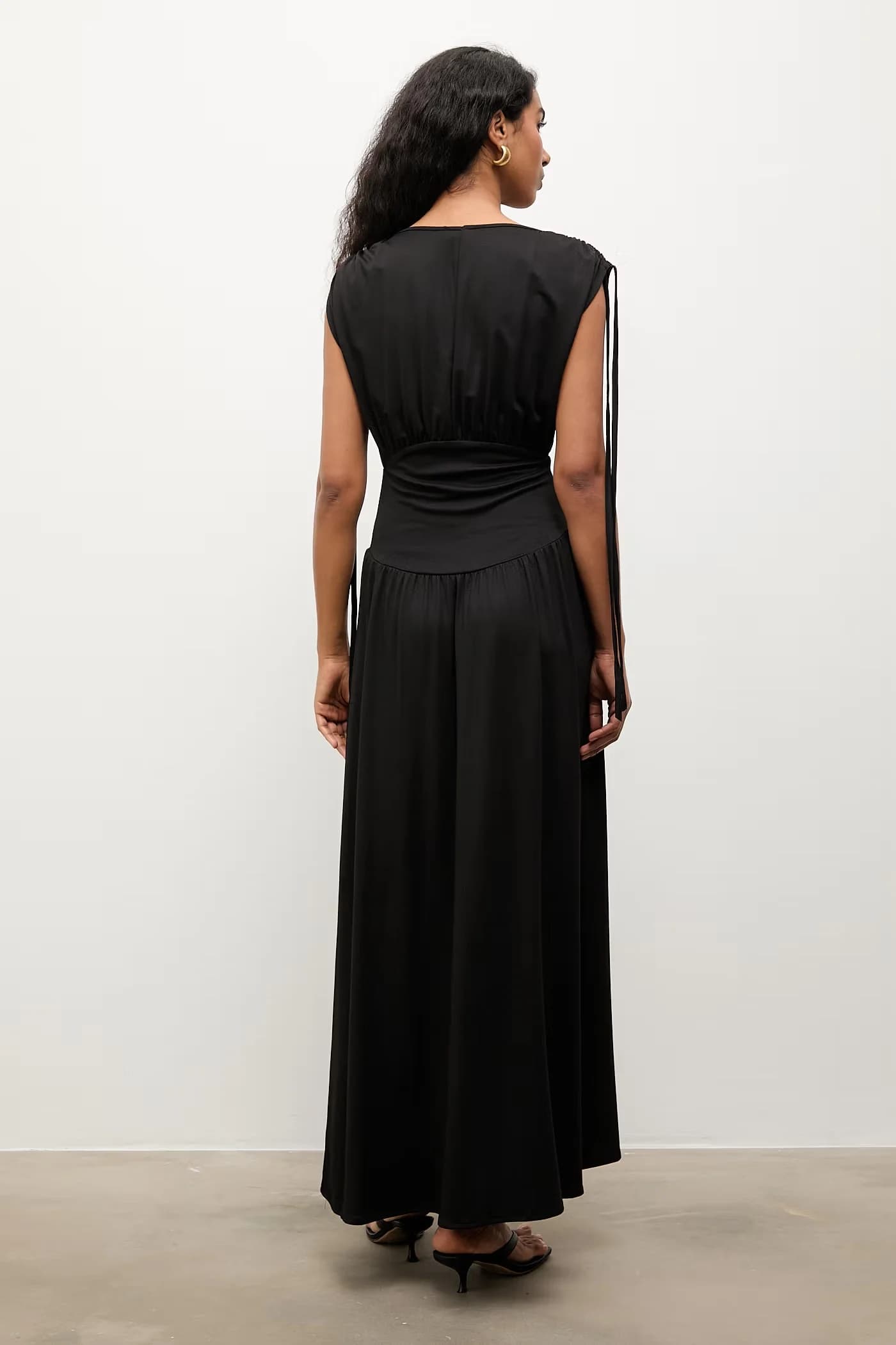 Платье из вискозы - фото 3