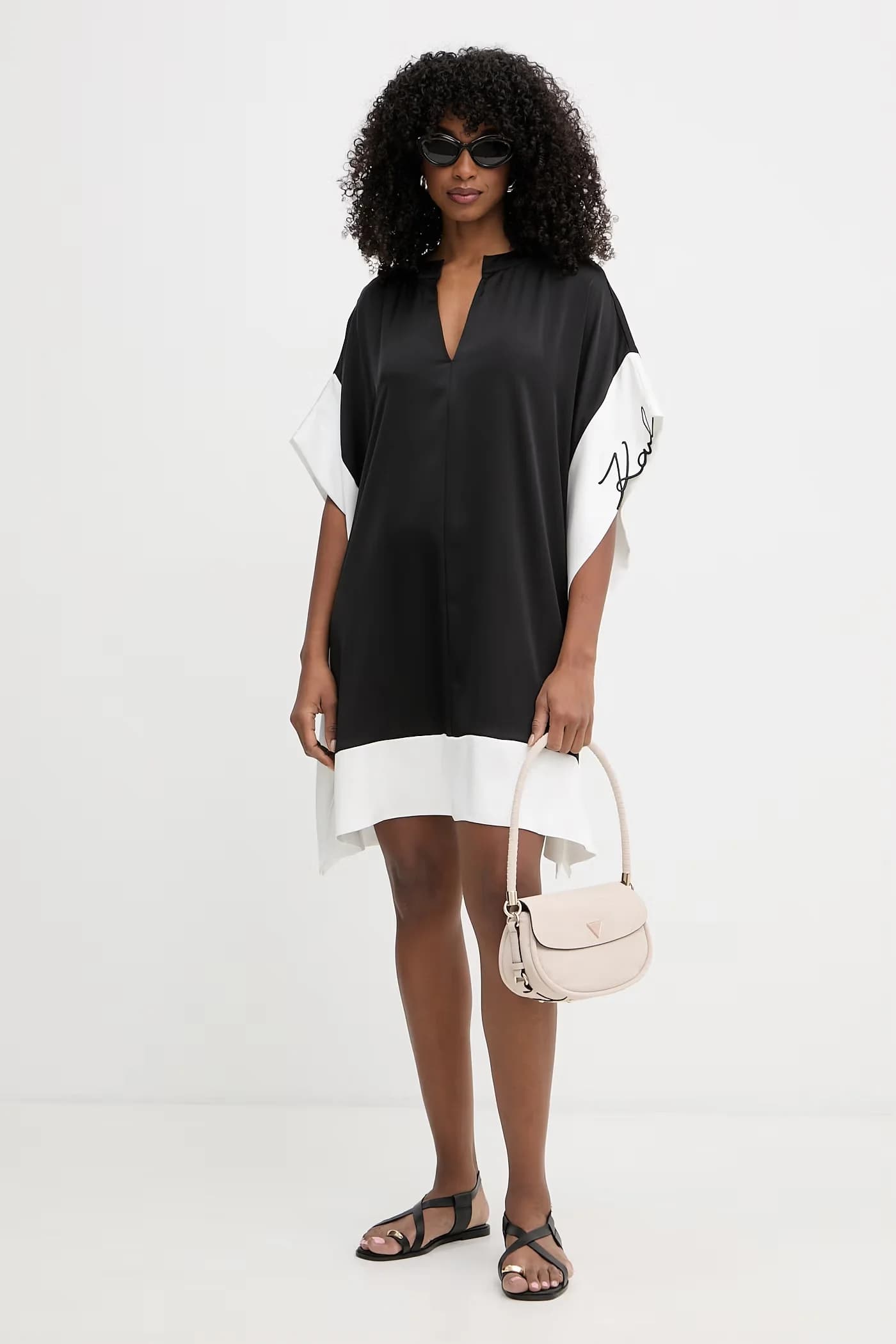 Маленькое черное платье - фото 2