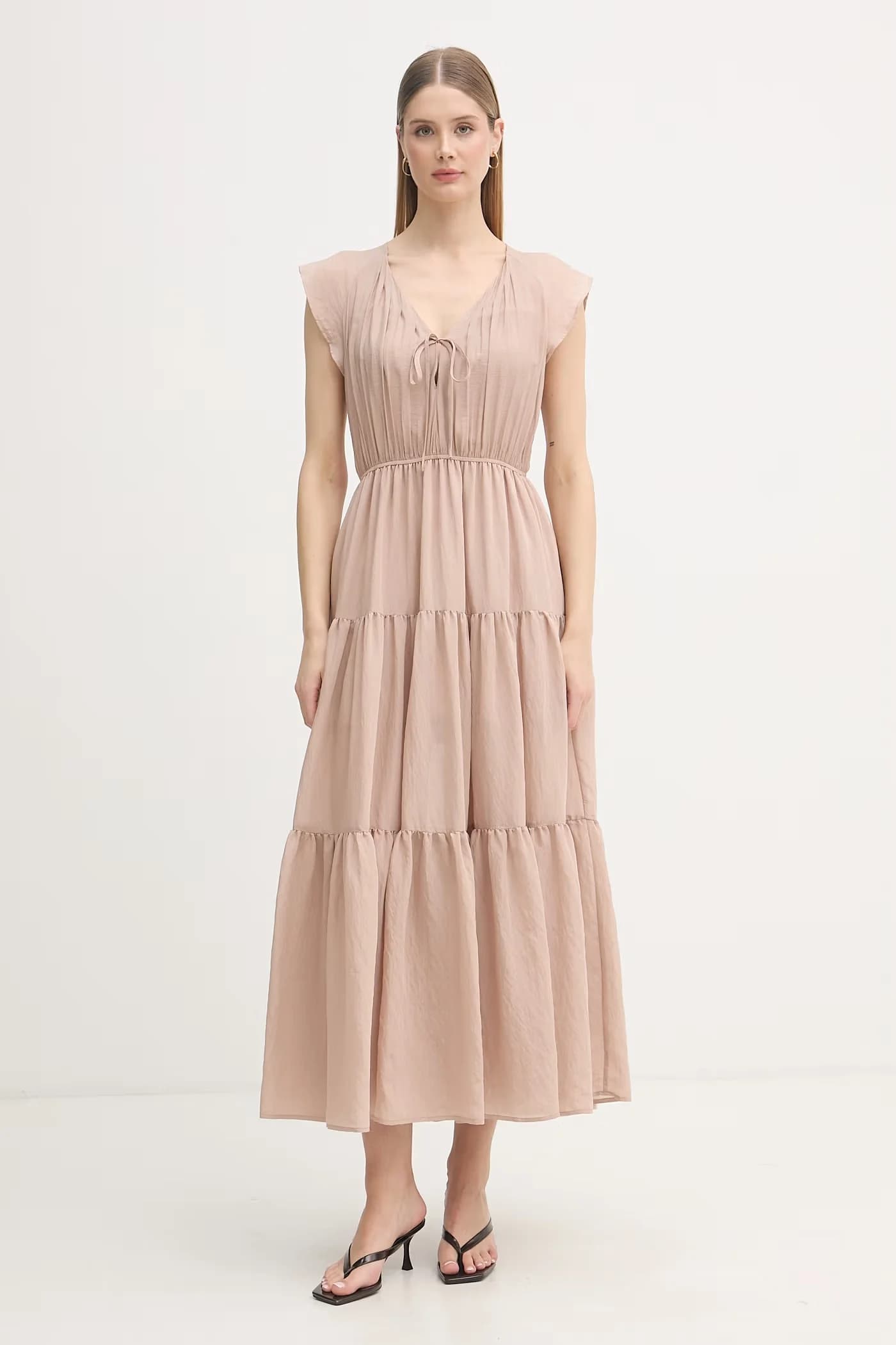 Платье в стиле бэби-долл из вискозы