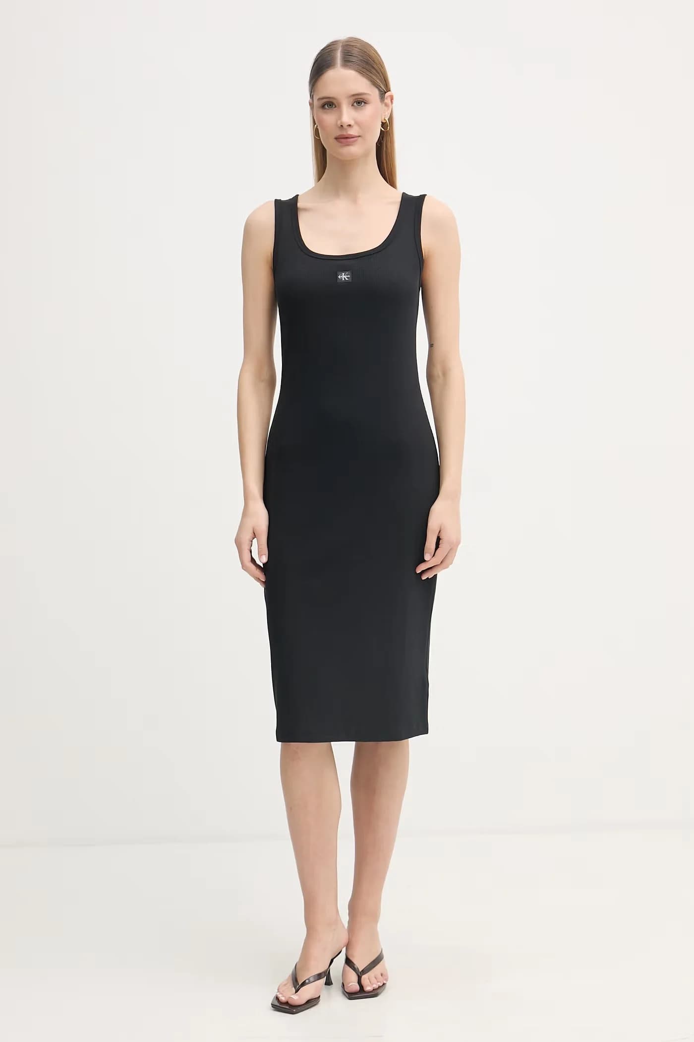 Хлопковое платье с эластаном