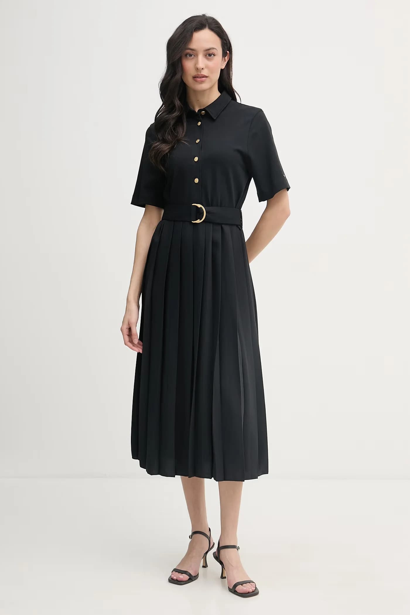 Расклешенное платье