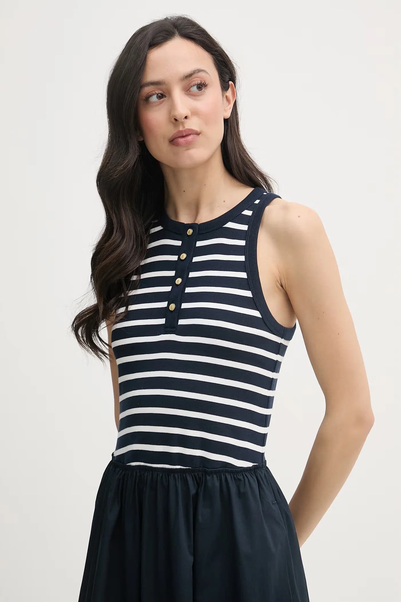 Расклешенное хлопковое платье - фото 4