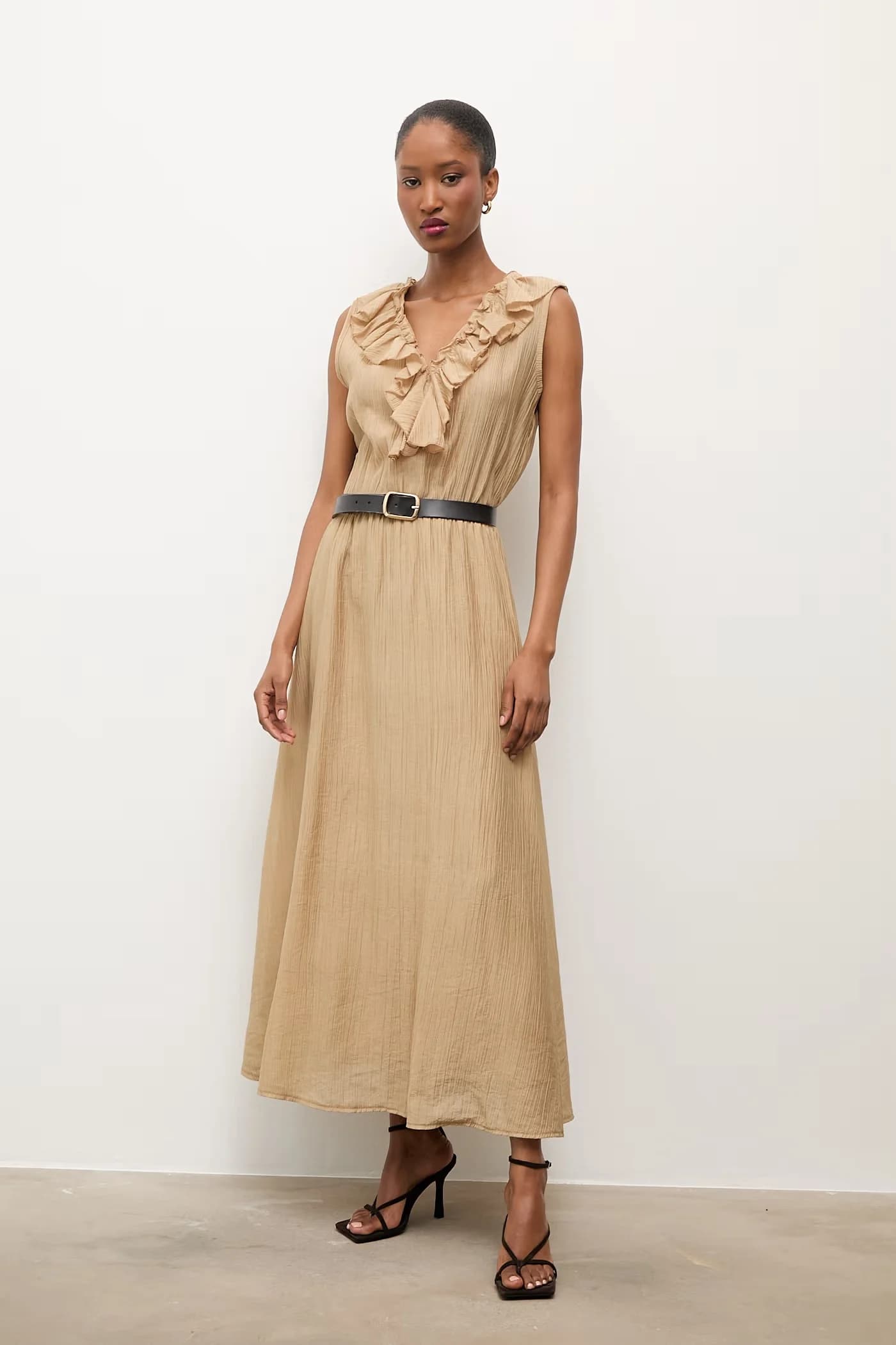 Летнее платье с лиоцеллом - фото 2