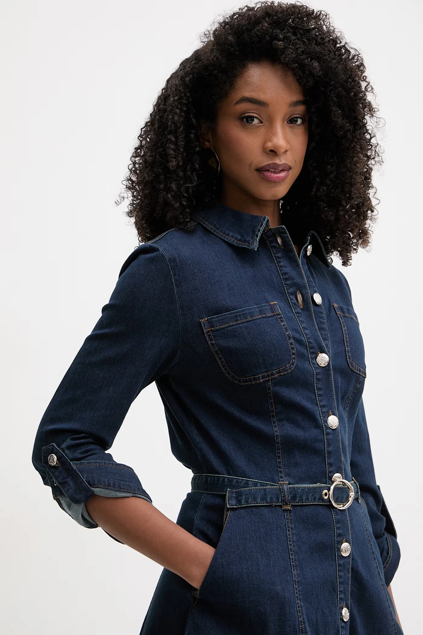 Джинсовое платье-рубашка - фото 4