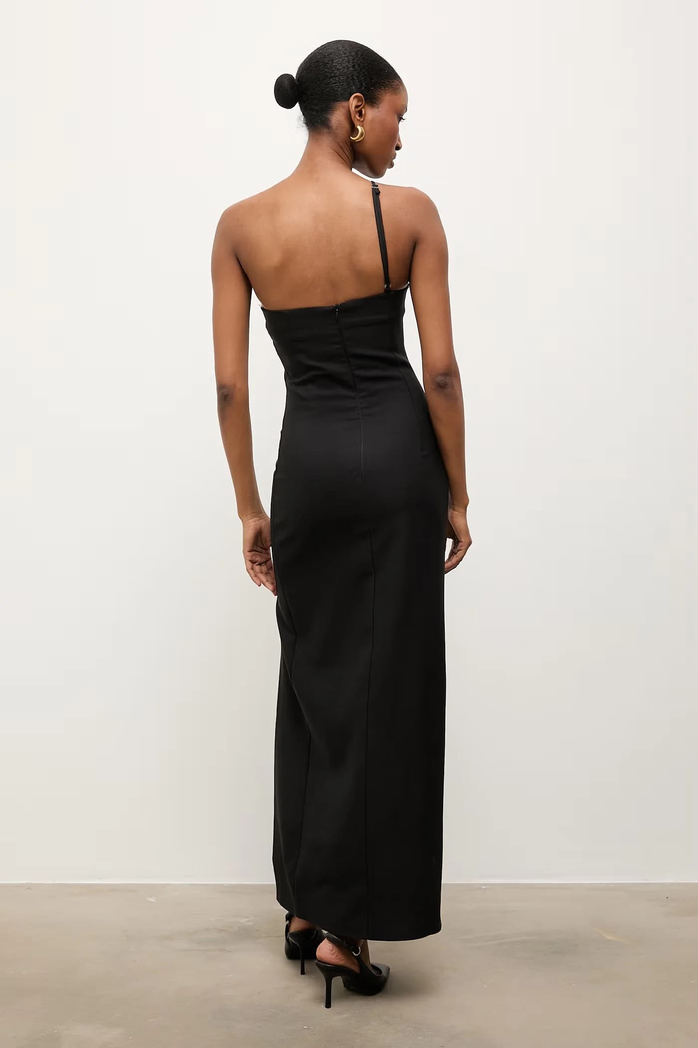 Маленькое черное платье - фото 3