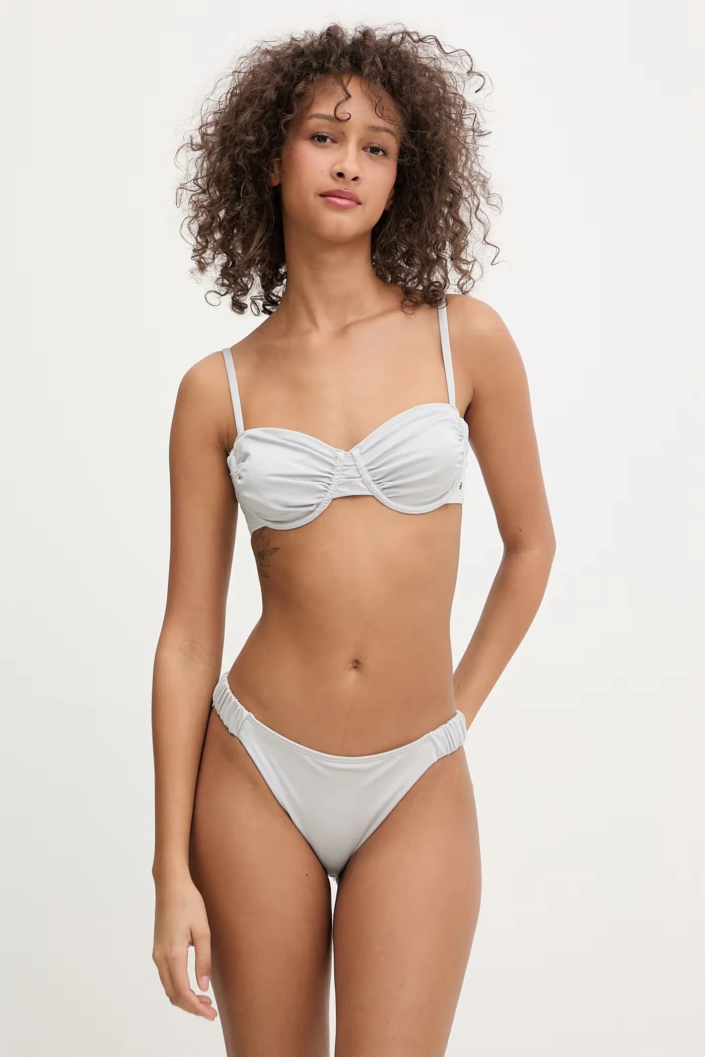 Женский бюстгальтер для плавания - фото 2